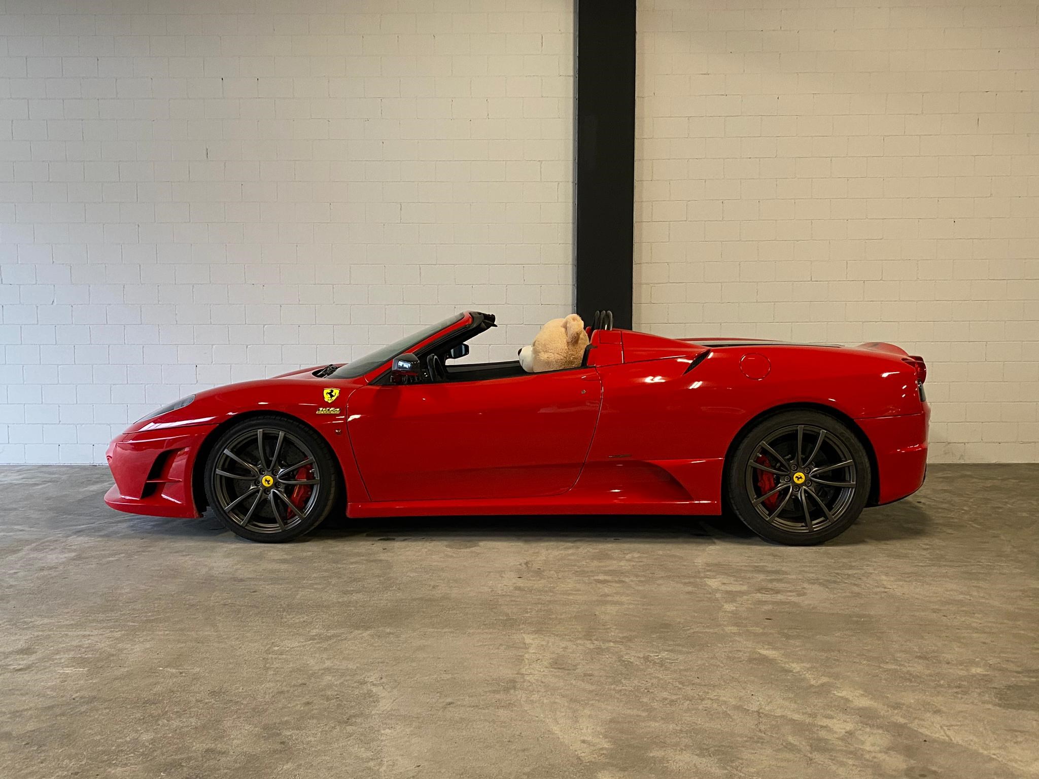 2009 FERRARI F430 Spider Scuderia M16, 2/8