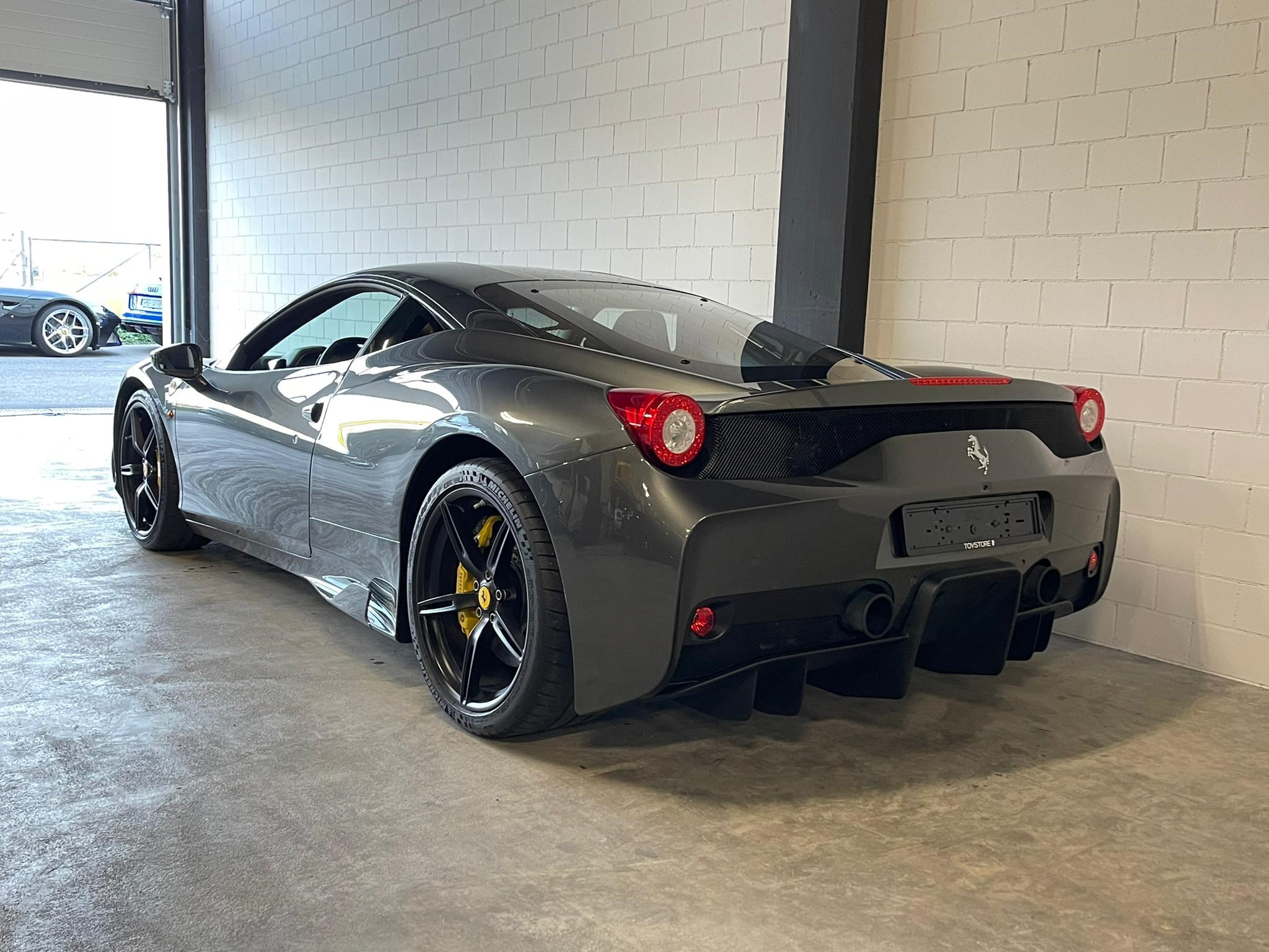 2015 FERRARI 458 Speciale, 11/11