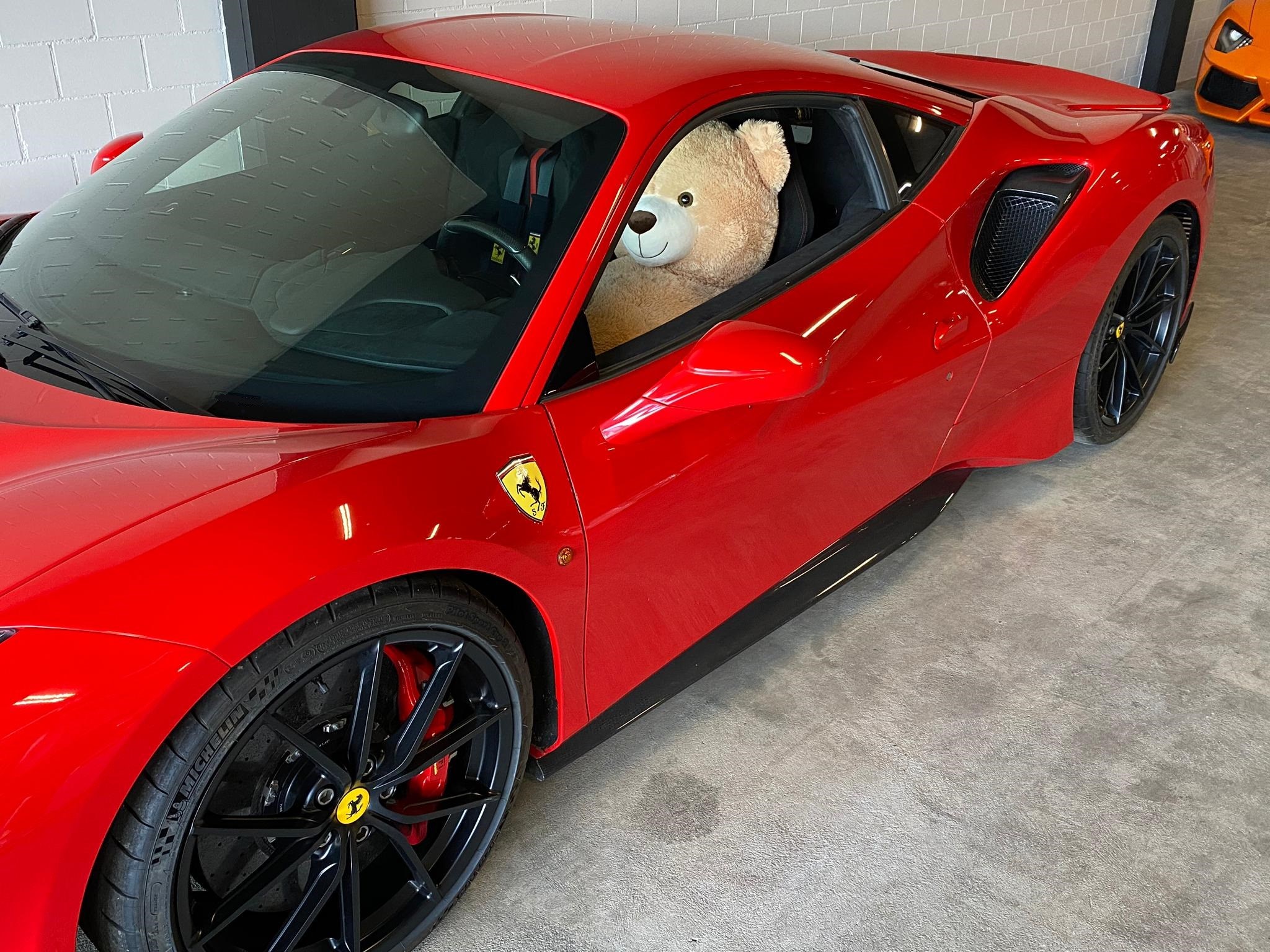 2019 FERRARI 488 Pista, 7/9