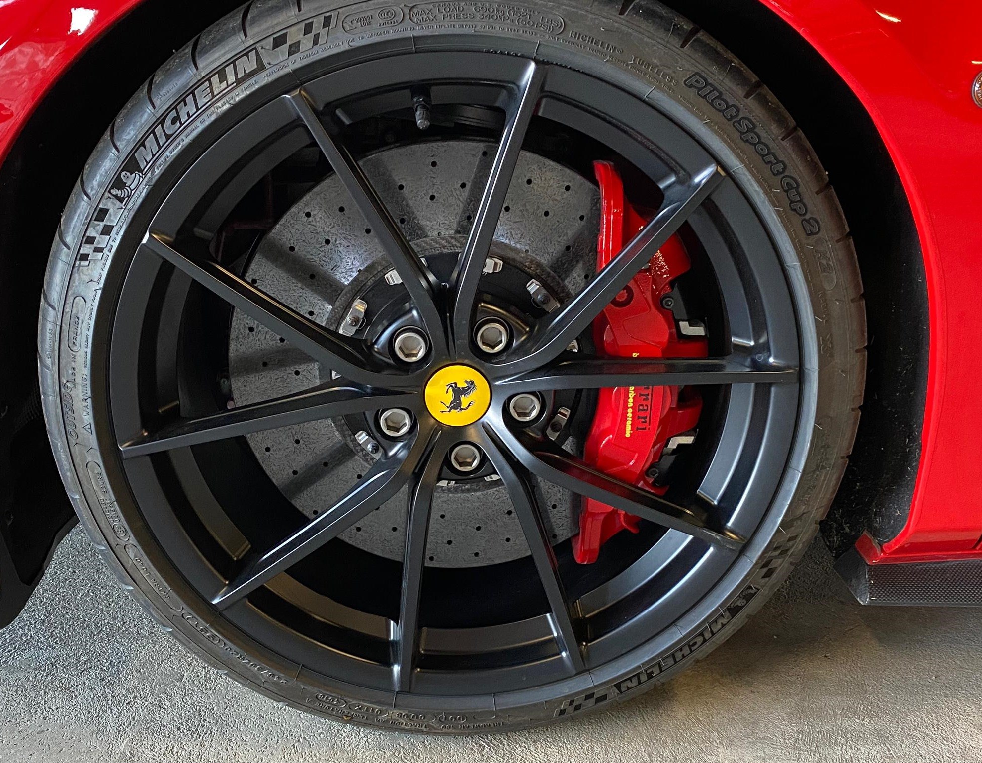 2019 FERRARI 488 Pista, 8/9