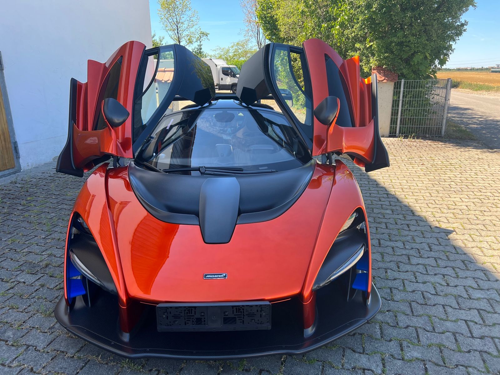 2018 McLaren Senna, 8/15