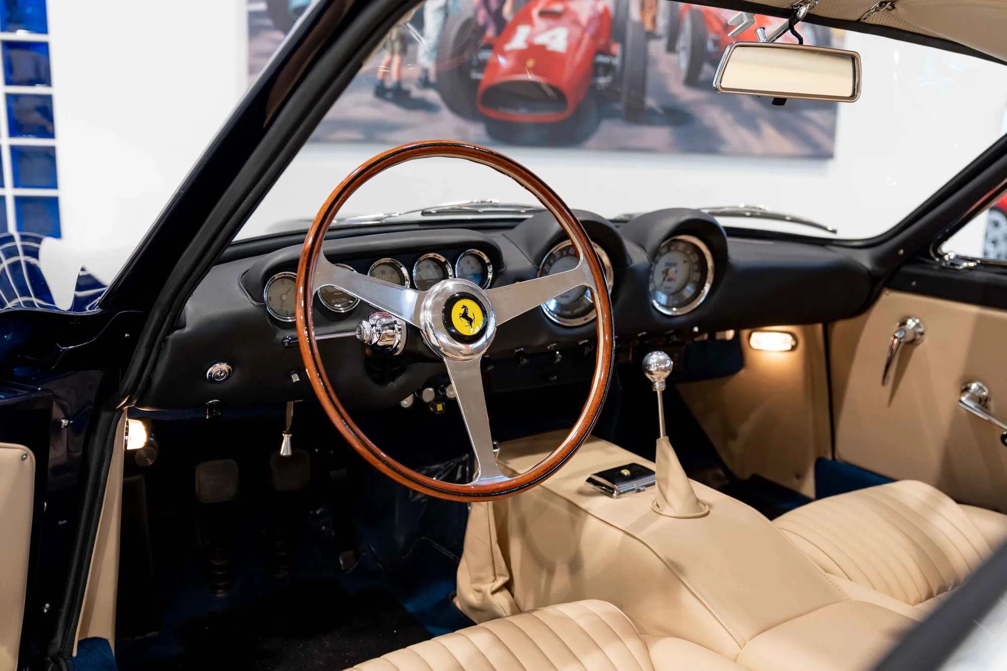 1963 FERRARI 250 GT LUSSO, 3/14