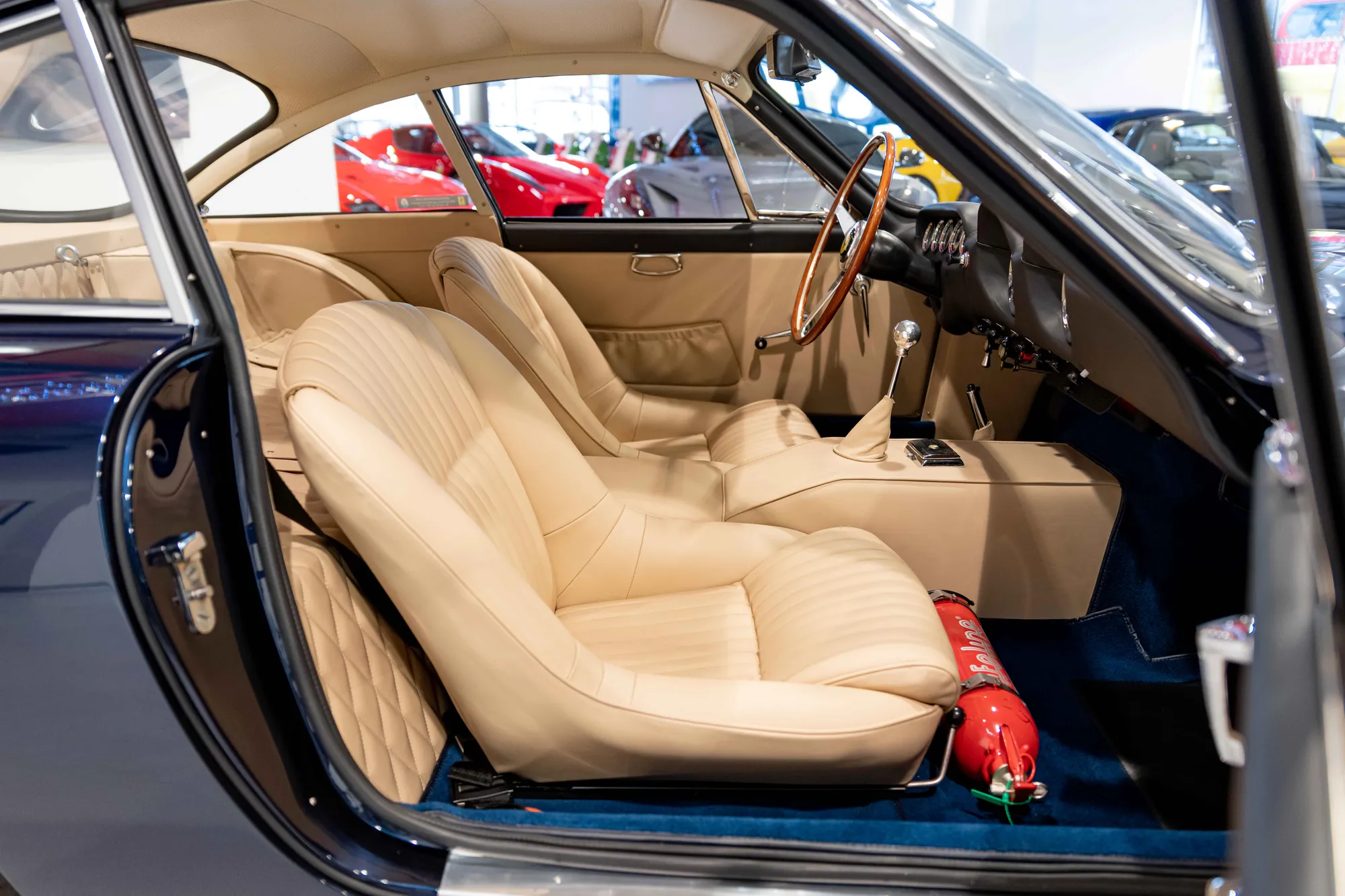 1963 FERRARI 250 GT LUSSO, 4/14