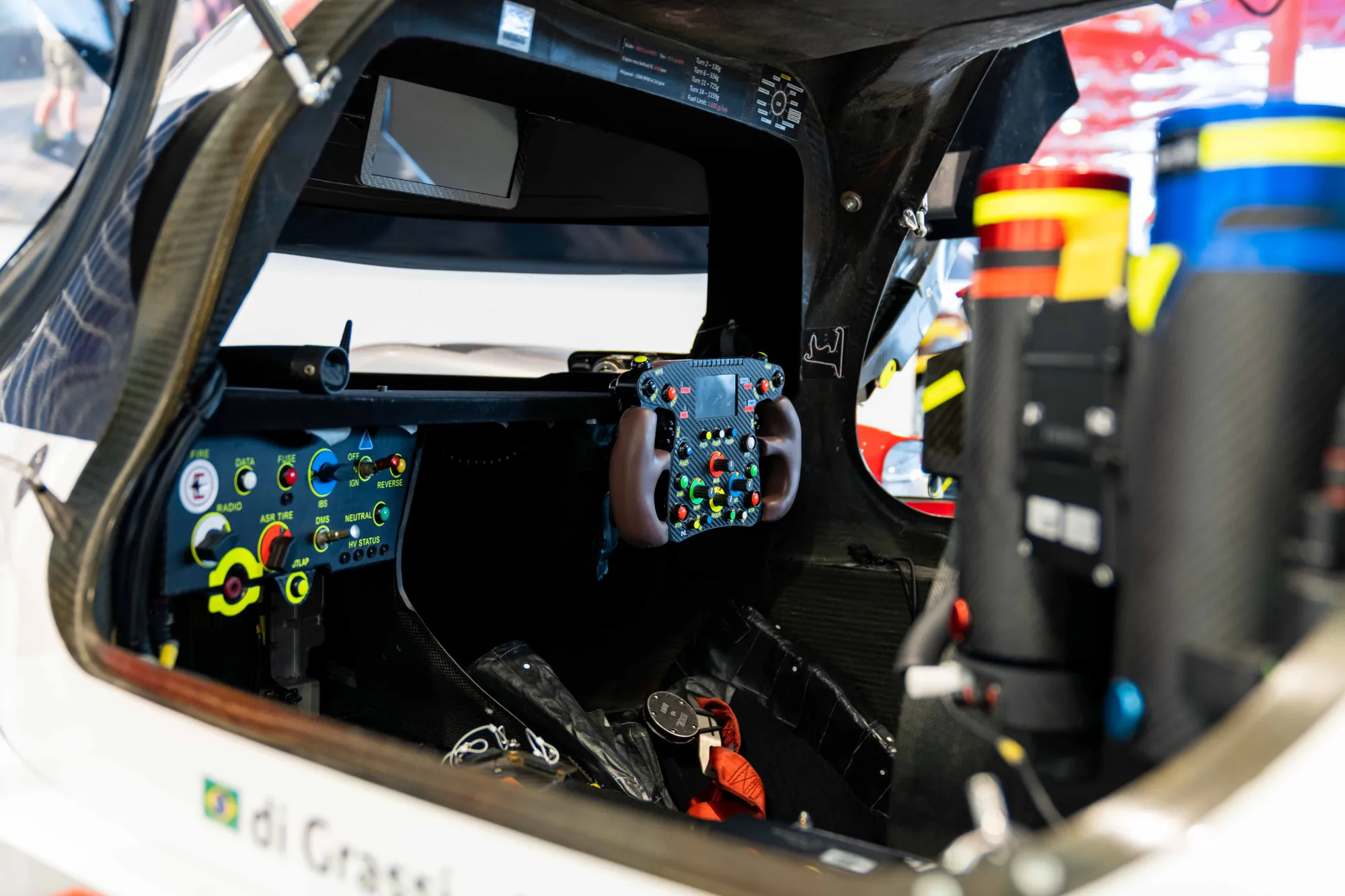 2015 AUDI R18 E-TRON QUATTRO, 3/17