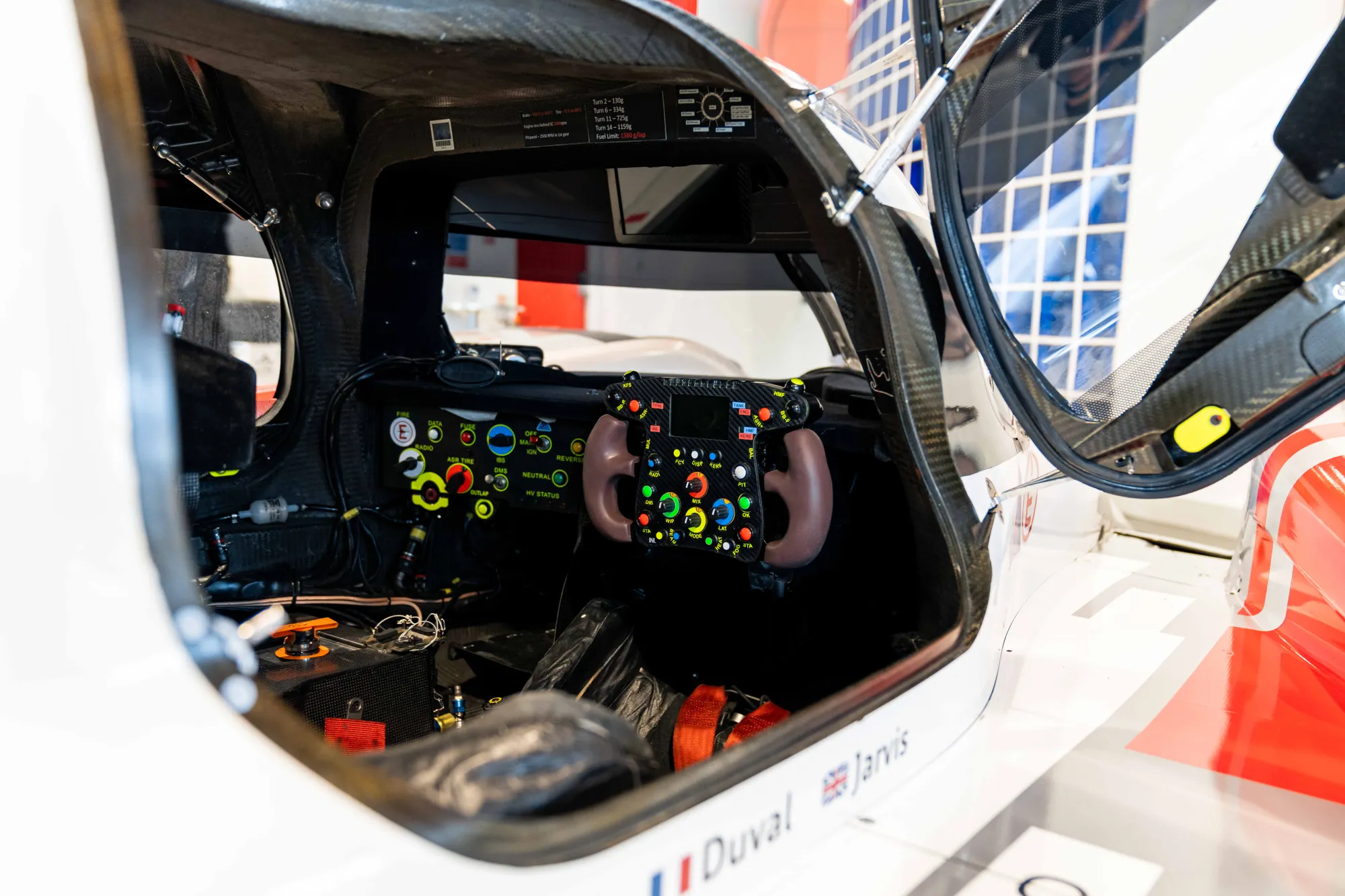 2015 AUDI R18 E-TRON QUATTRO, 7/17