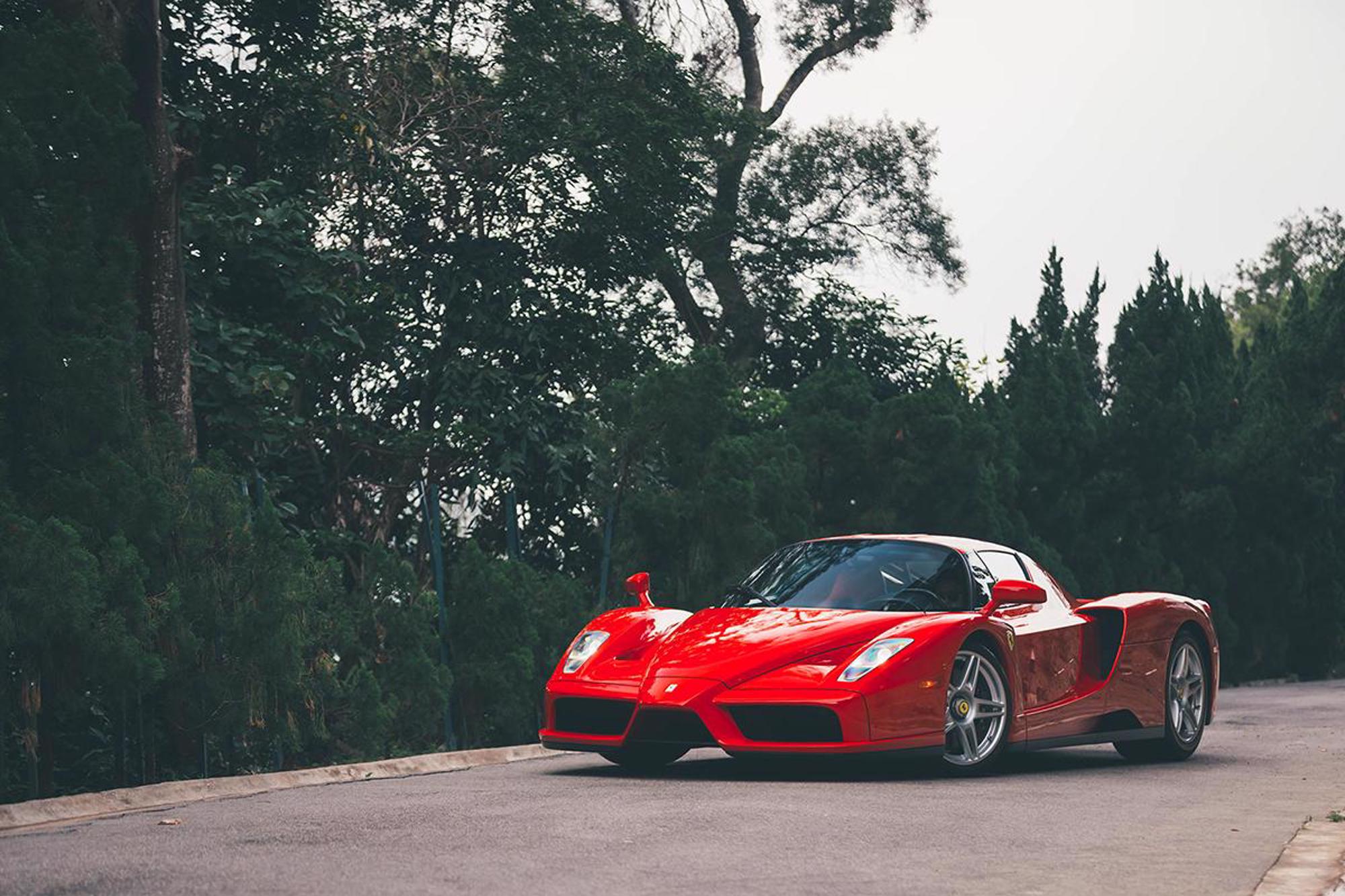 2003 FERRARI ENZO, 10/13