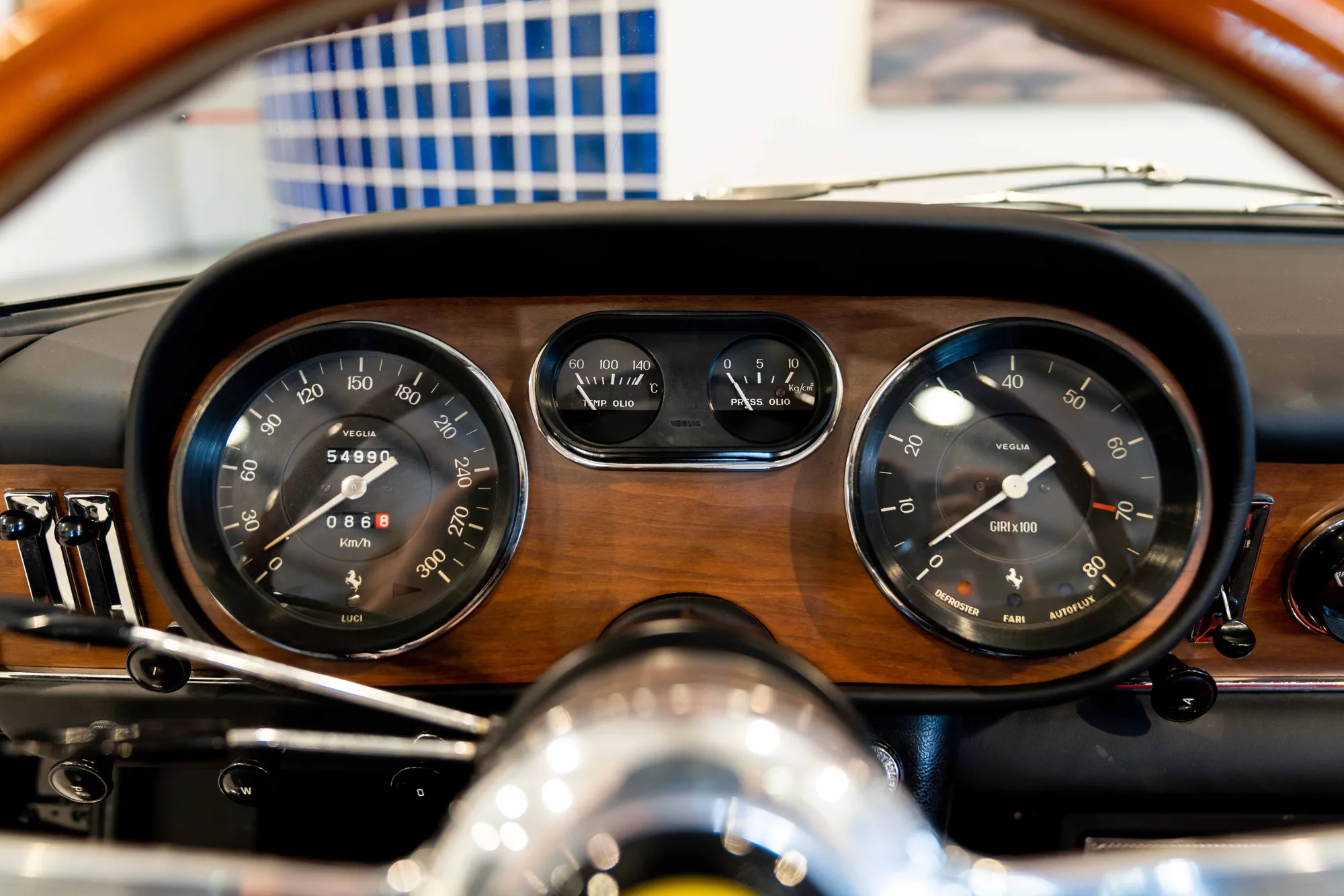 1965 FERRARI 275 GTS, 14/18