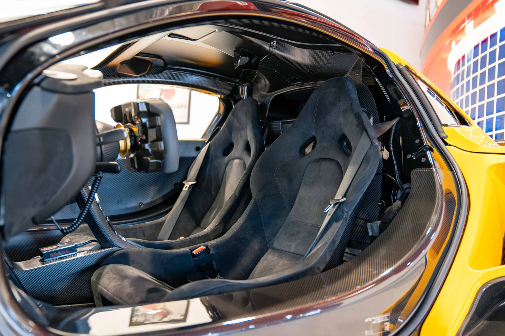 2015 MCLAREN P1 GTR ROAD LEGAL, 4/20