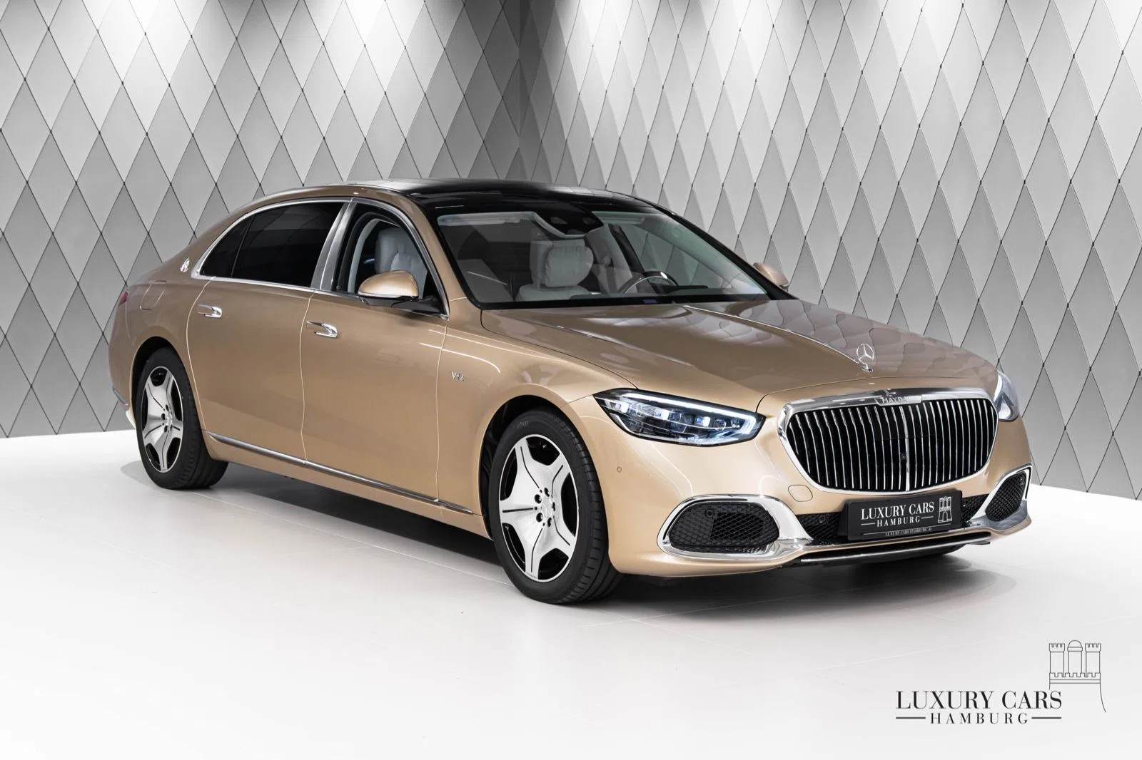 2022 Mercedes-Maybach S 680 for sale, exterior, Travertinbeige gold