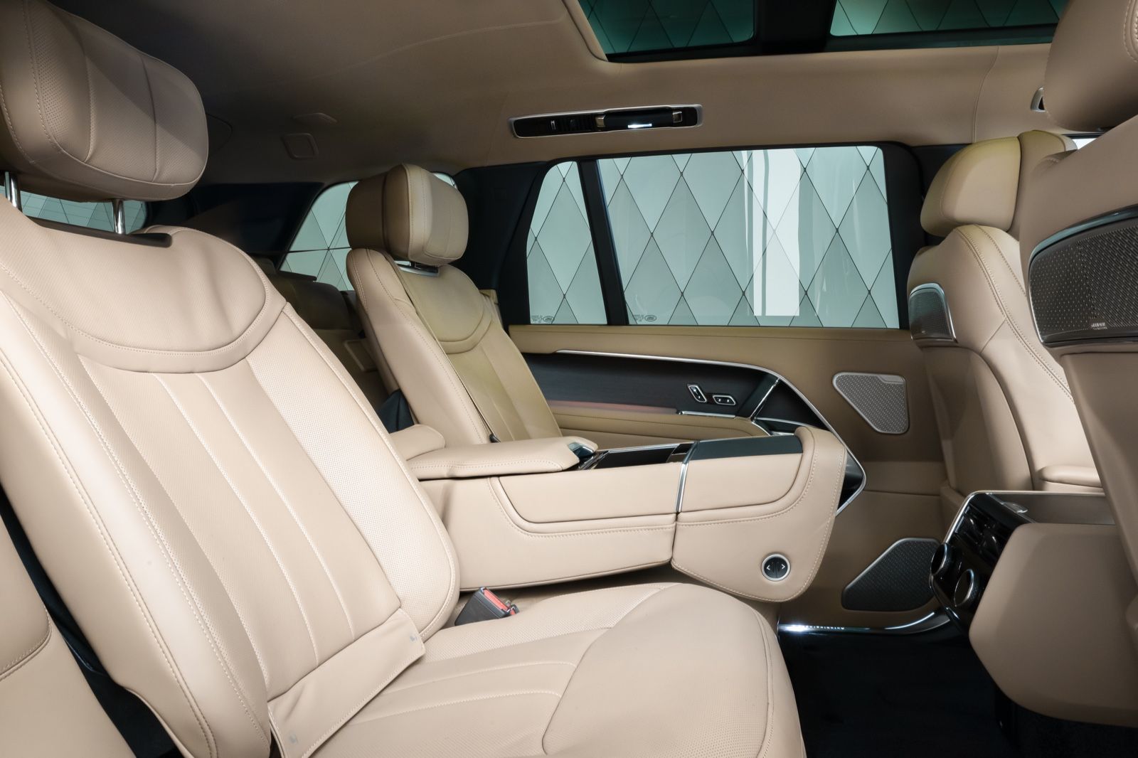 2022 Land Rover Range Rover LWB FIRST EDITION, 4/15