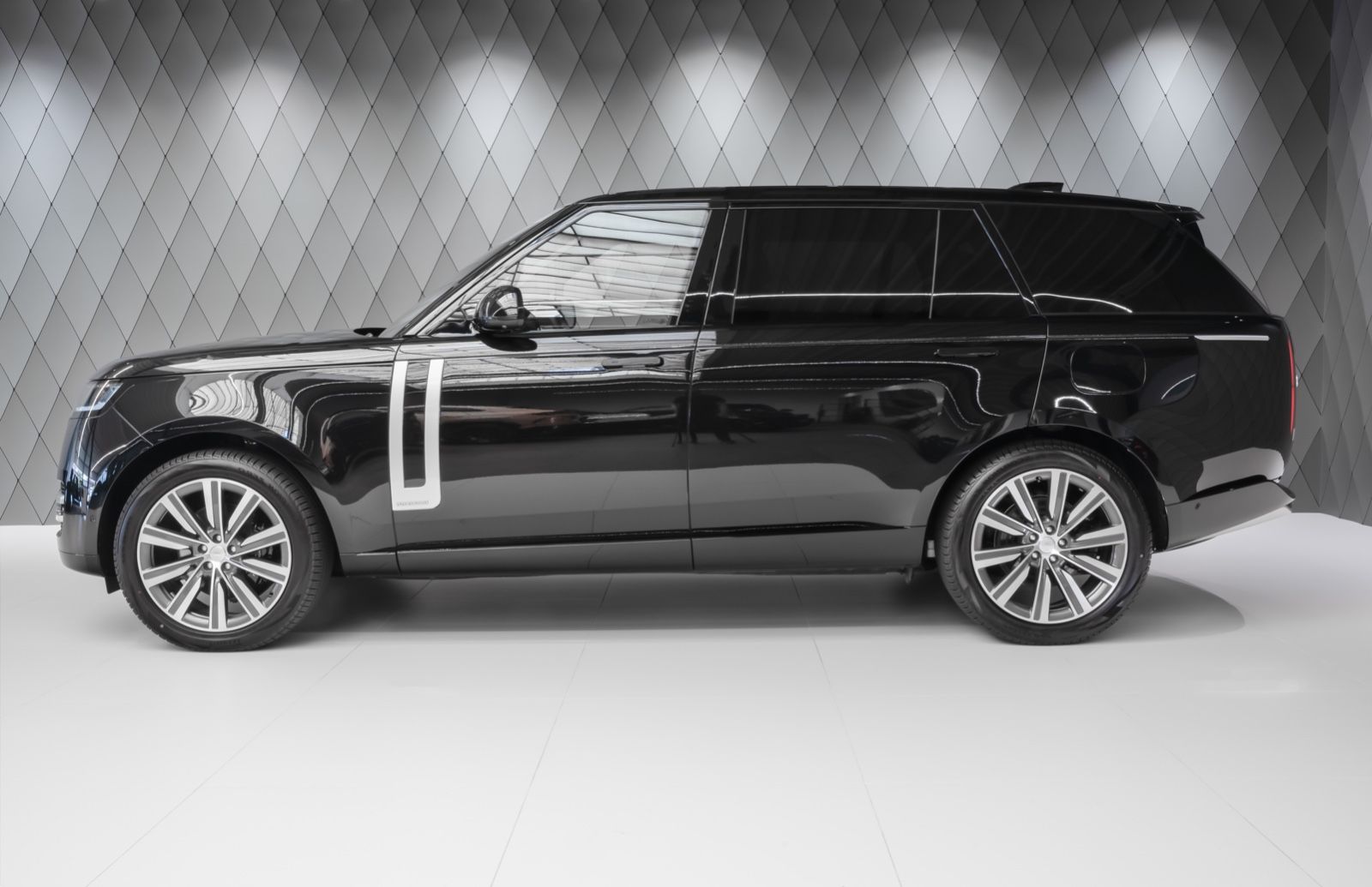 2022 Land Rover Range Rover LWB FIRST EDITION, 13/15