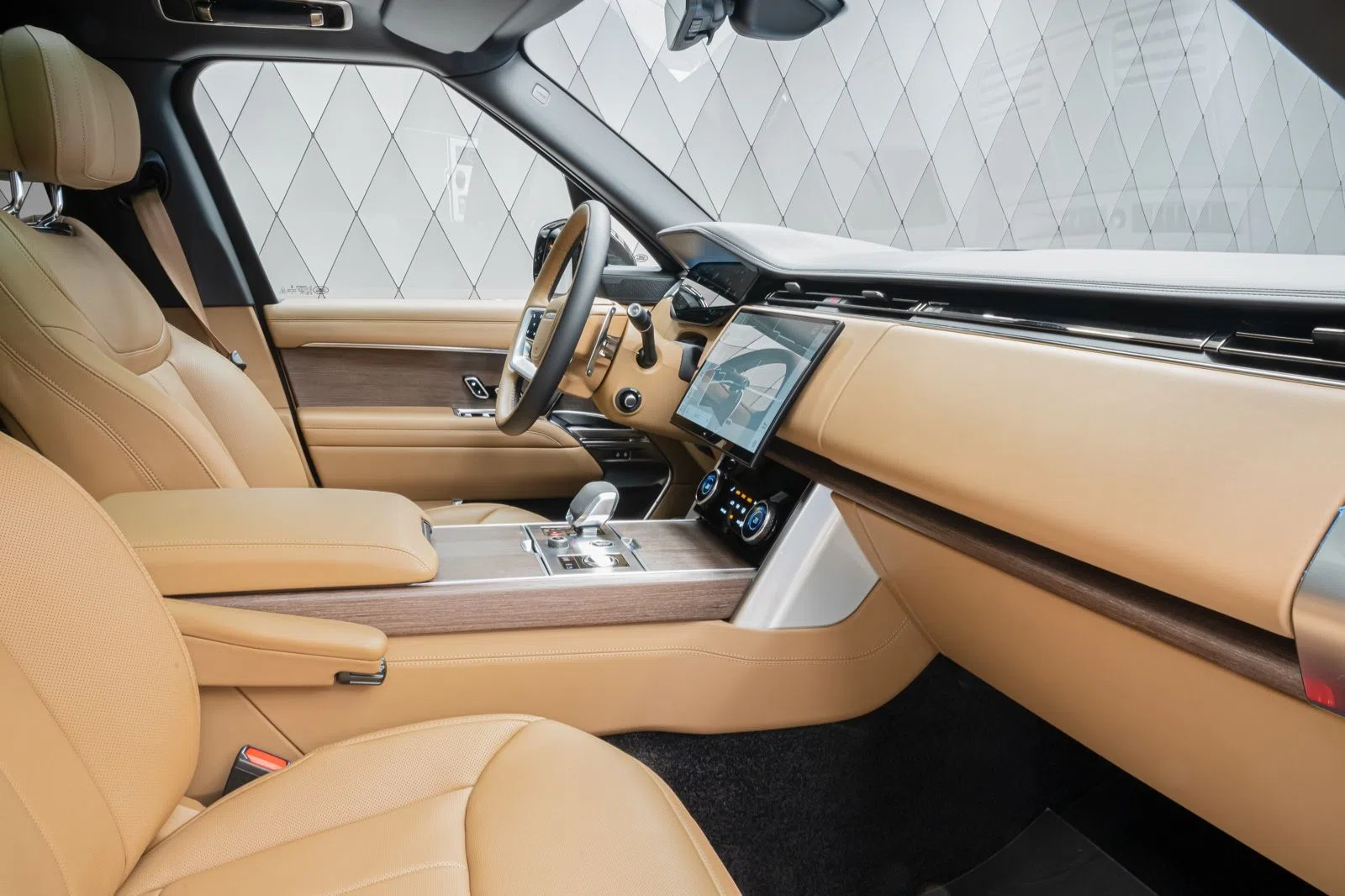 2022 Land Rover Range Rover Autobiography interior