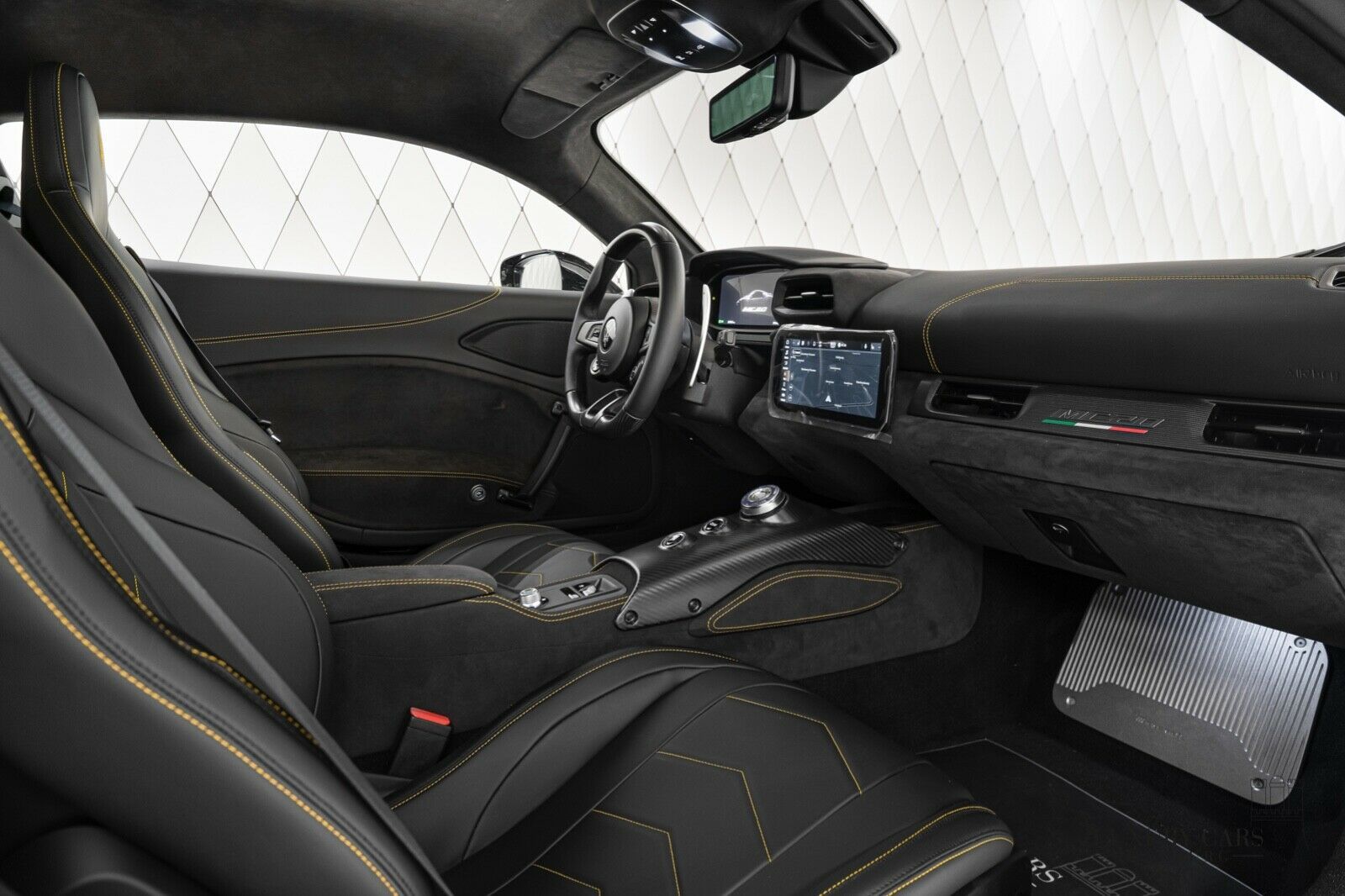 2022 Maserati MC20, 5/37