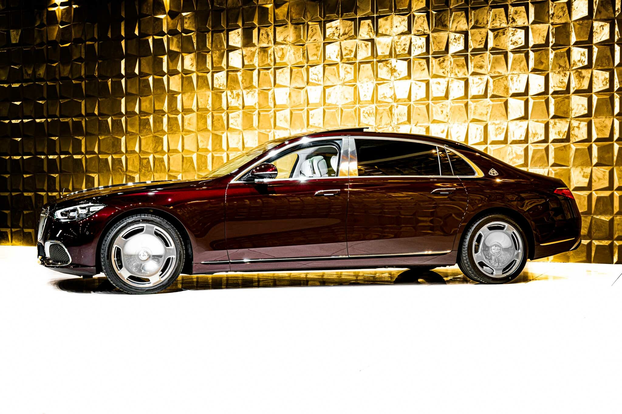 2022 Mercedes-Maybach S 580, 2/20