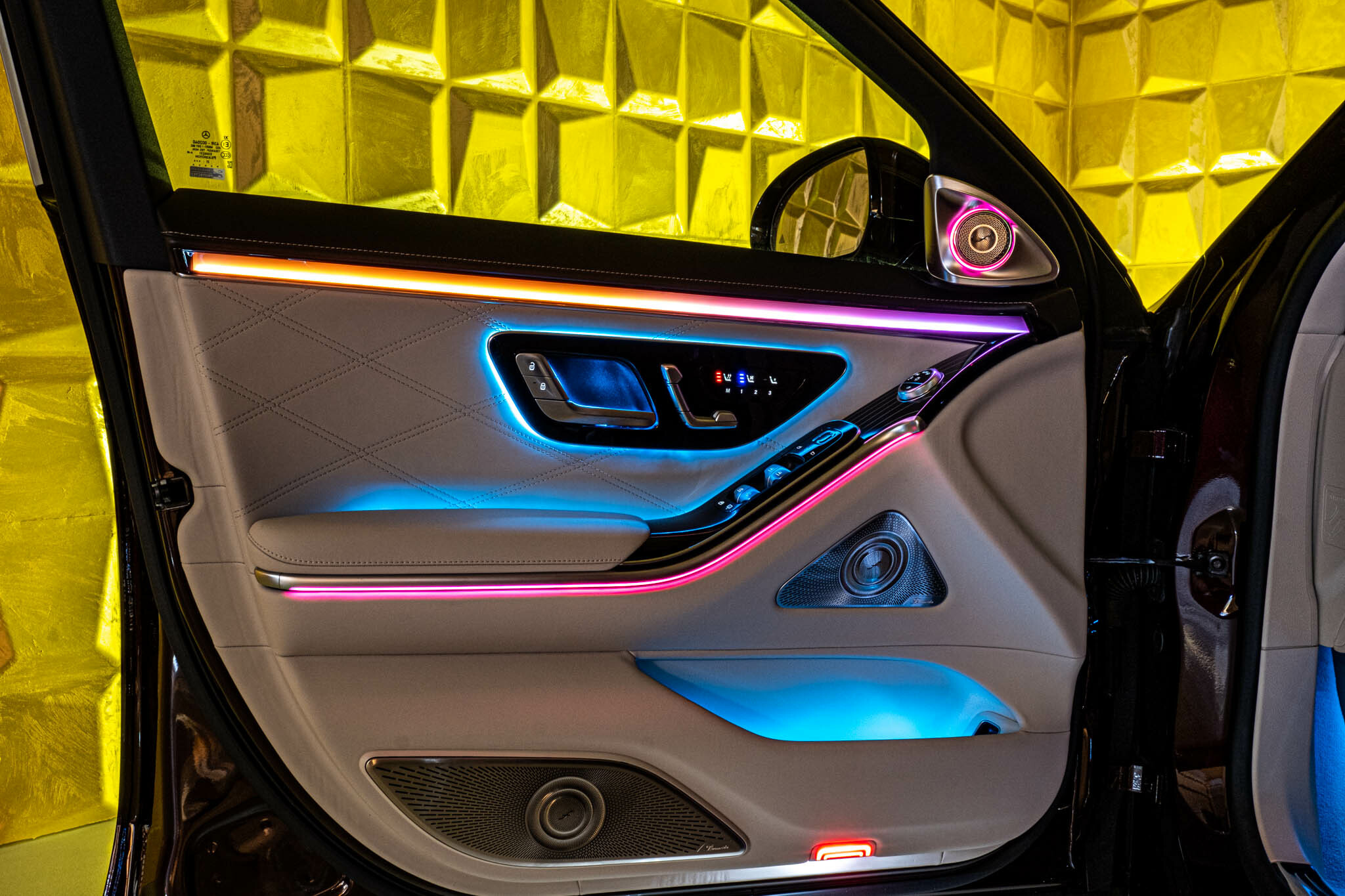 2022 Mercedes-Maybach S 580, 14/20