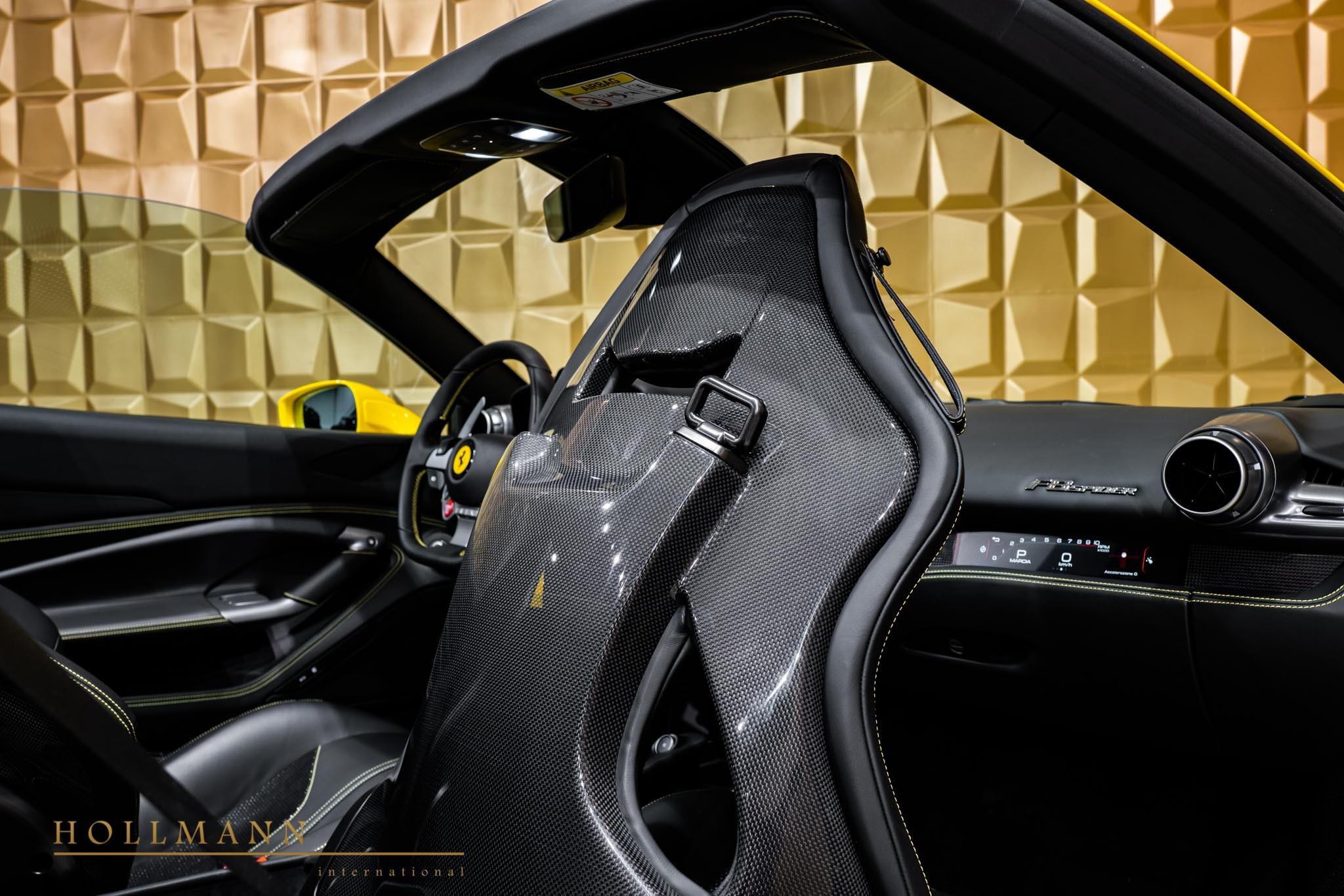 2022 Ferrari F8 Spider, 7/20