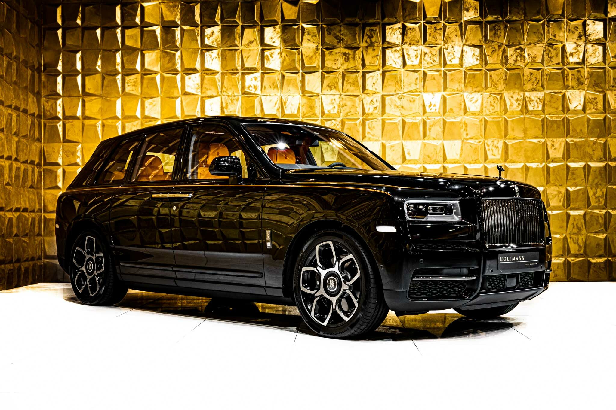 2022 Rolls-Royce Cullinan Black Badge, 4/19