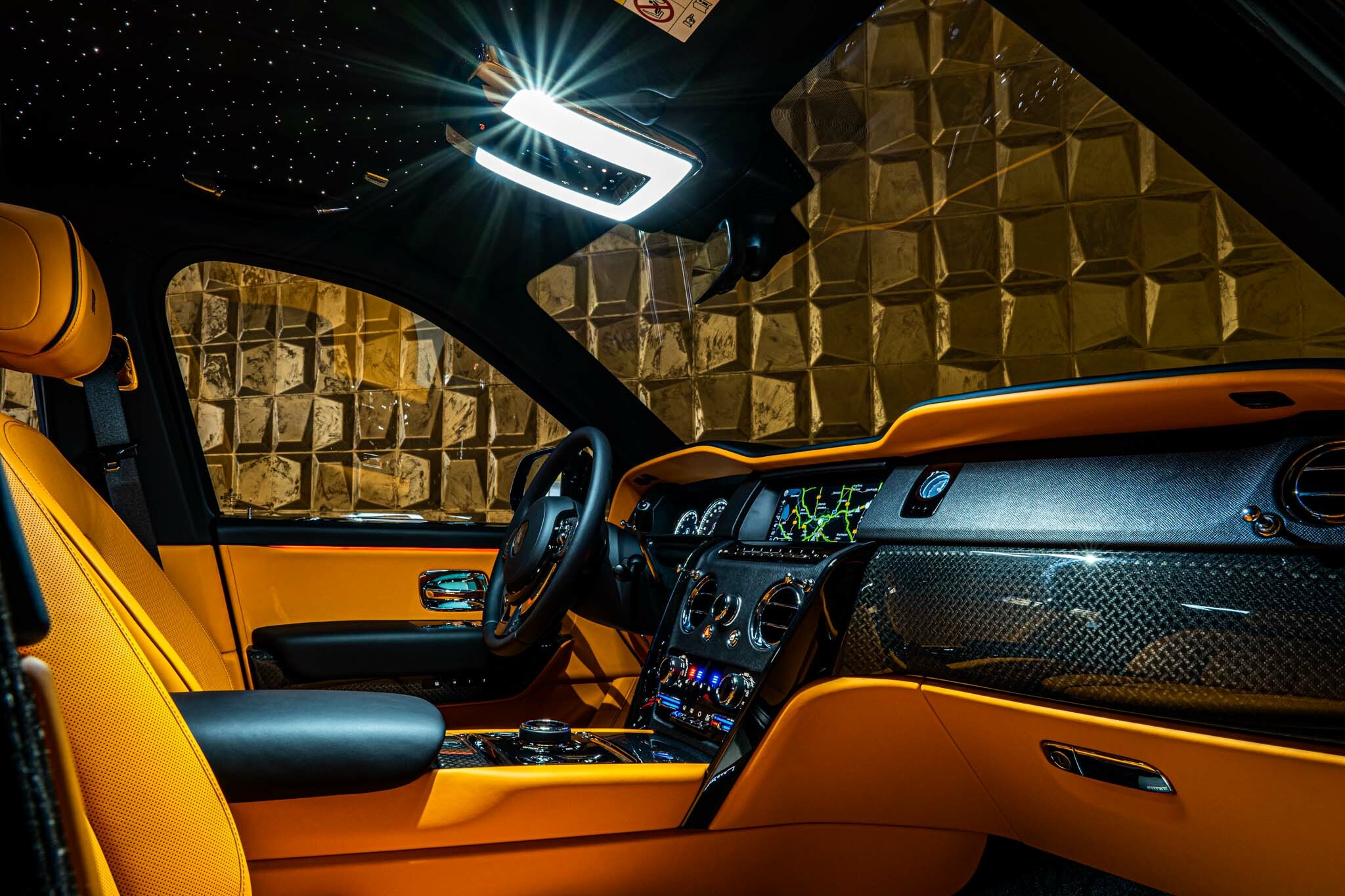2022 Rolls-Royce Cullinan Black Badge, 10/19