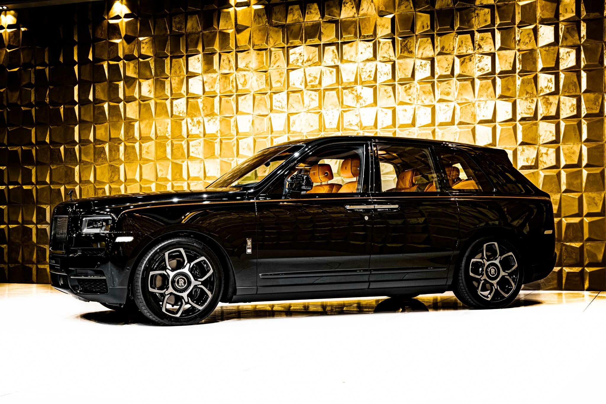 2022 Rolls-Royce Cullinan Black Badge, 17/19