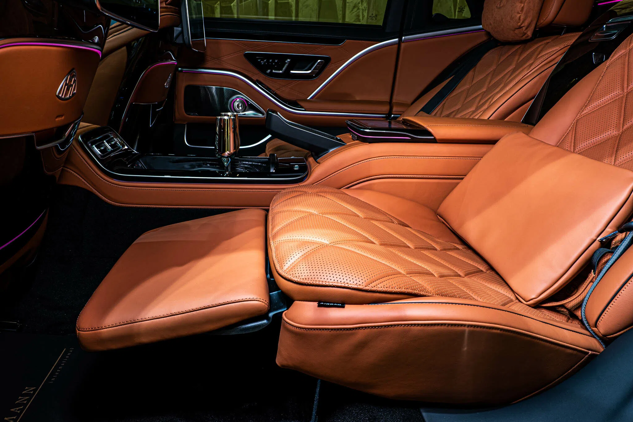 2022 Mercedes-Maybach S 680 interior, seats