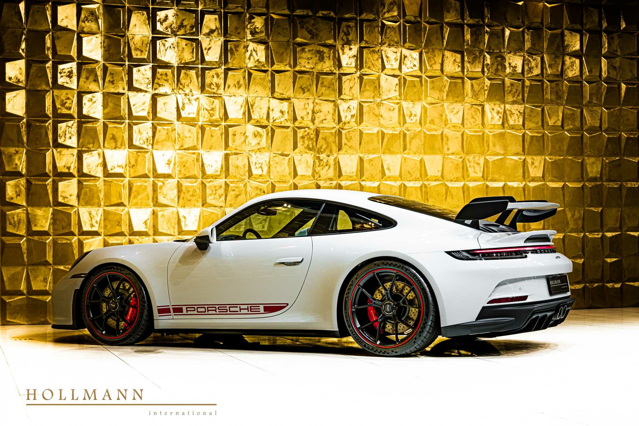 2022 Porsche 911 GT3, 19/20
