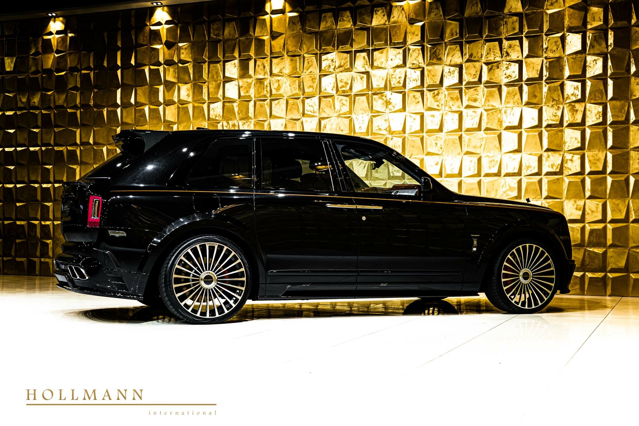 2022 Mansory Cullinan Black Badge, 15/20