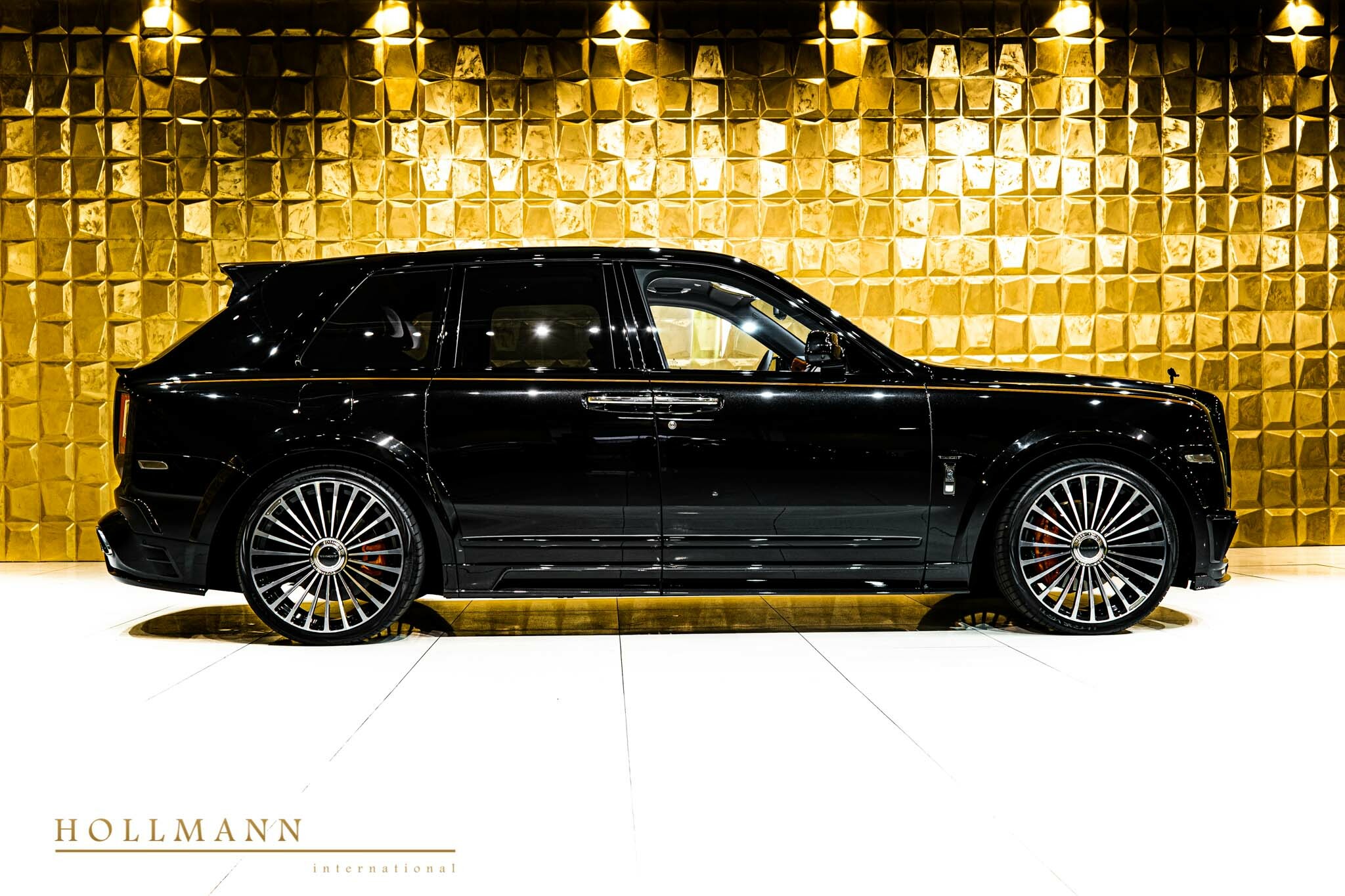2022 Mansory Cullinan Black Badge, 19/20