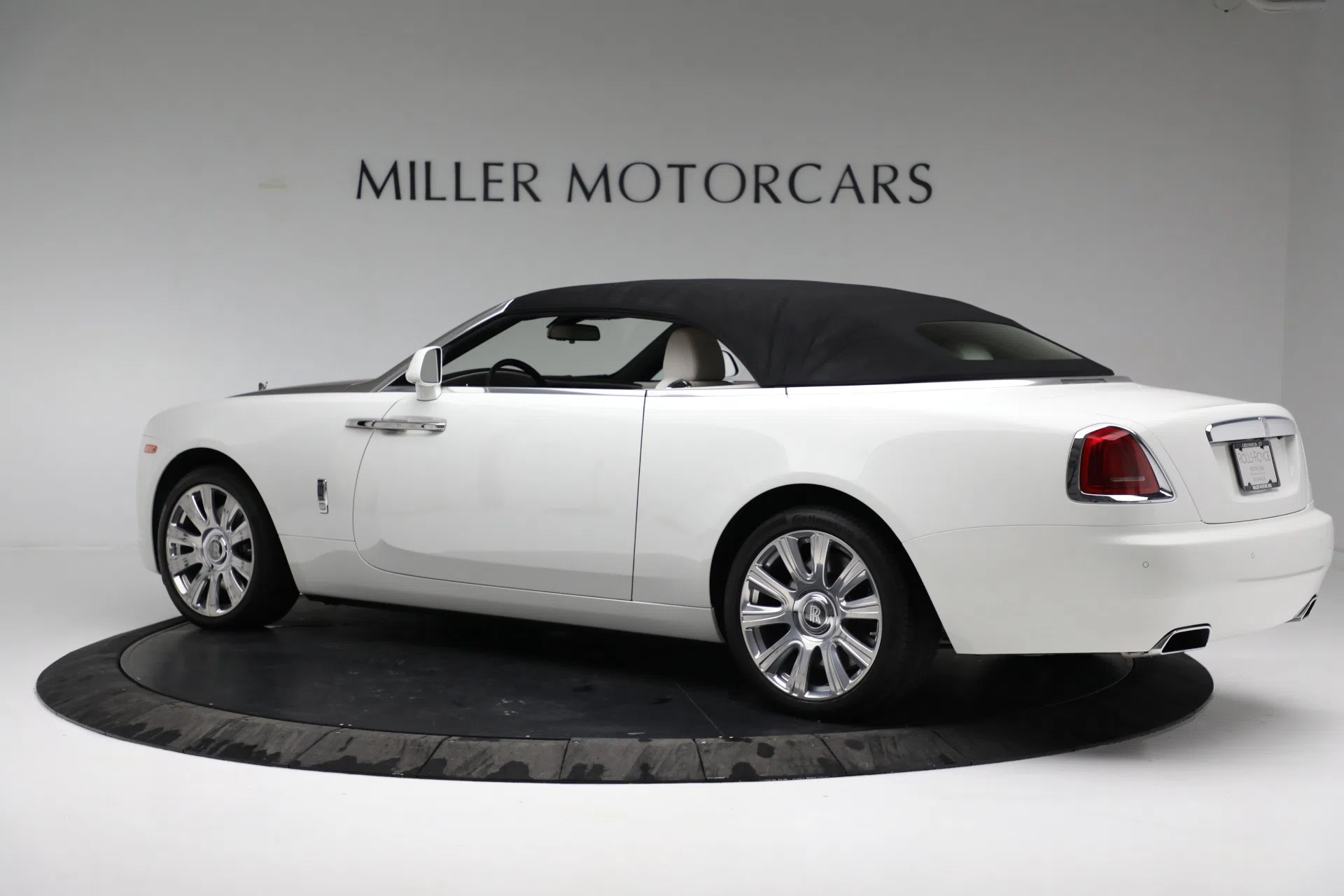 2016 Rolls-Royce Dawn for sale, exterior