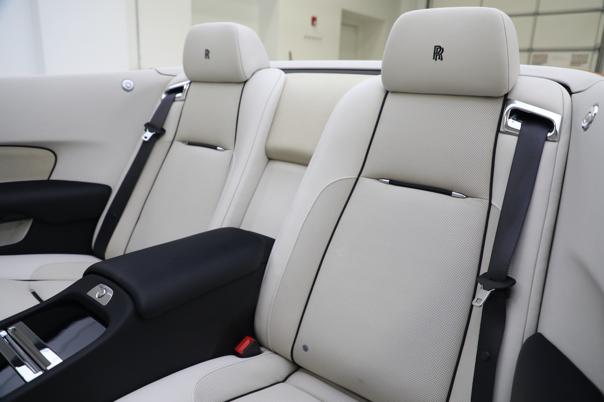 2016 Rolls-Royce Dawn, 7/20