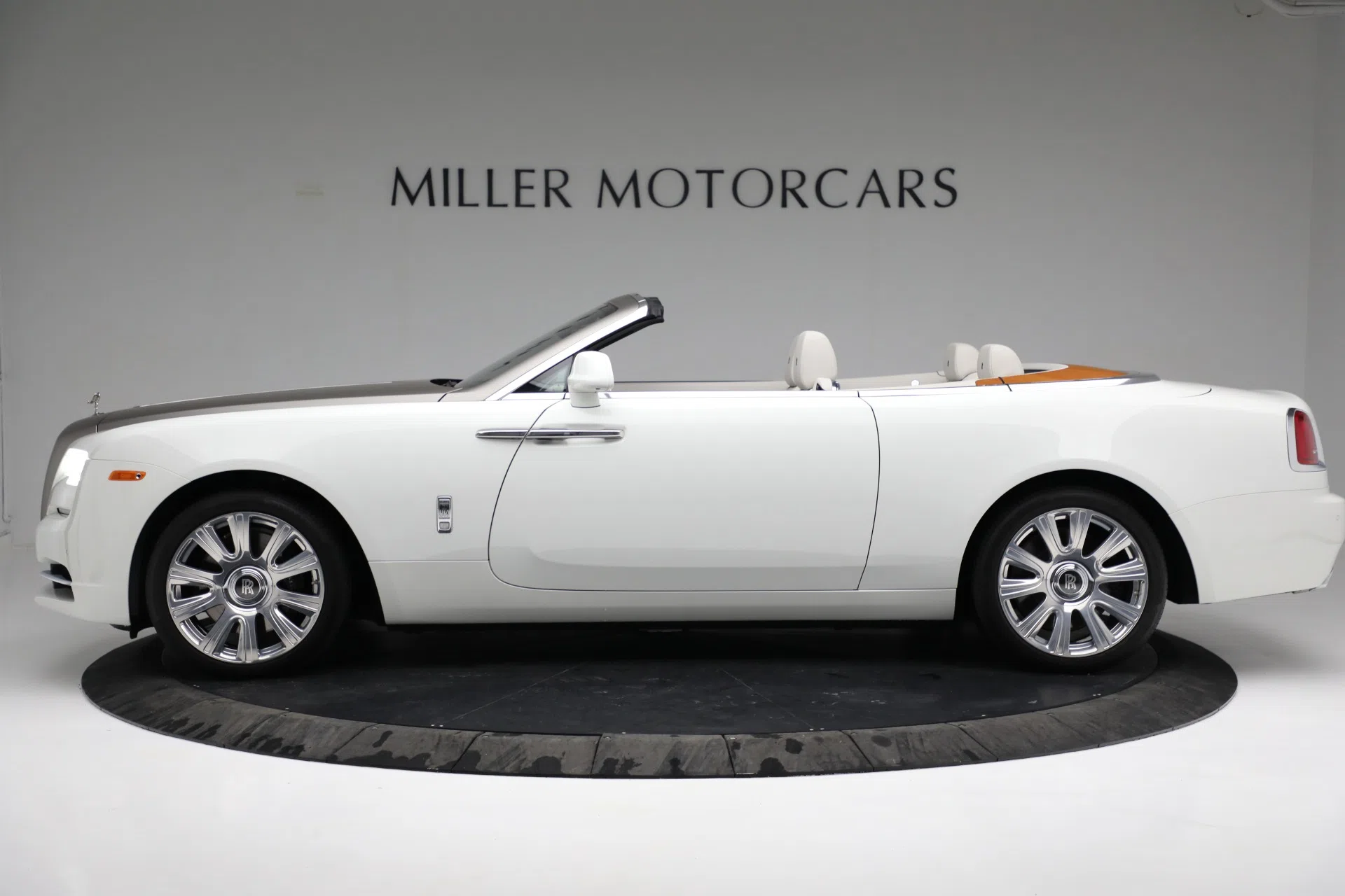 2016 Rolls-Royce Dawn for sale, exterior