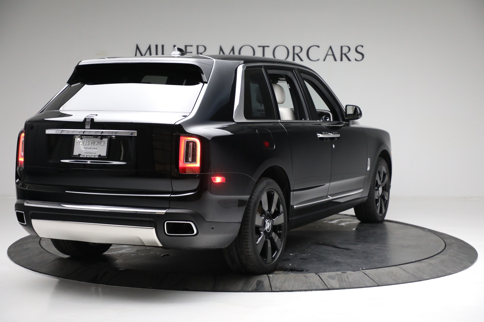 2020 Rolls-Royce Cullinan, 5/20