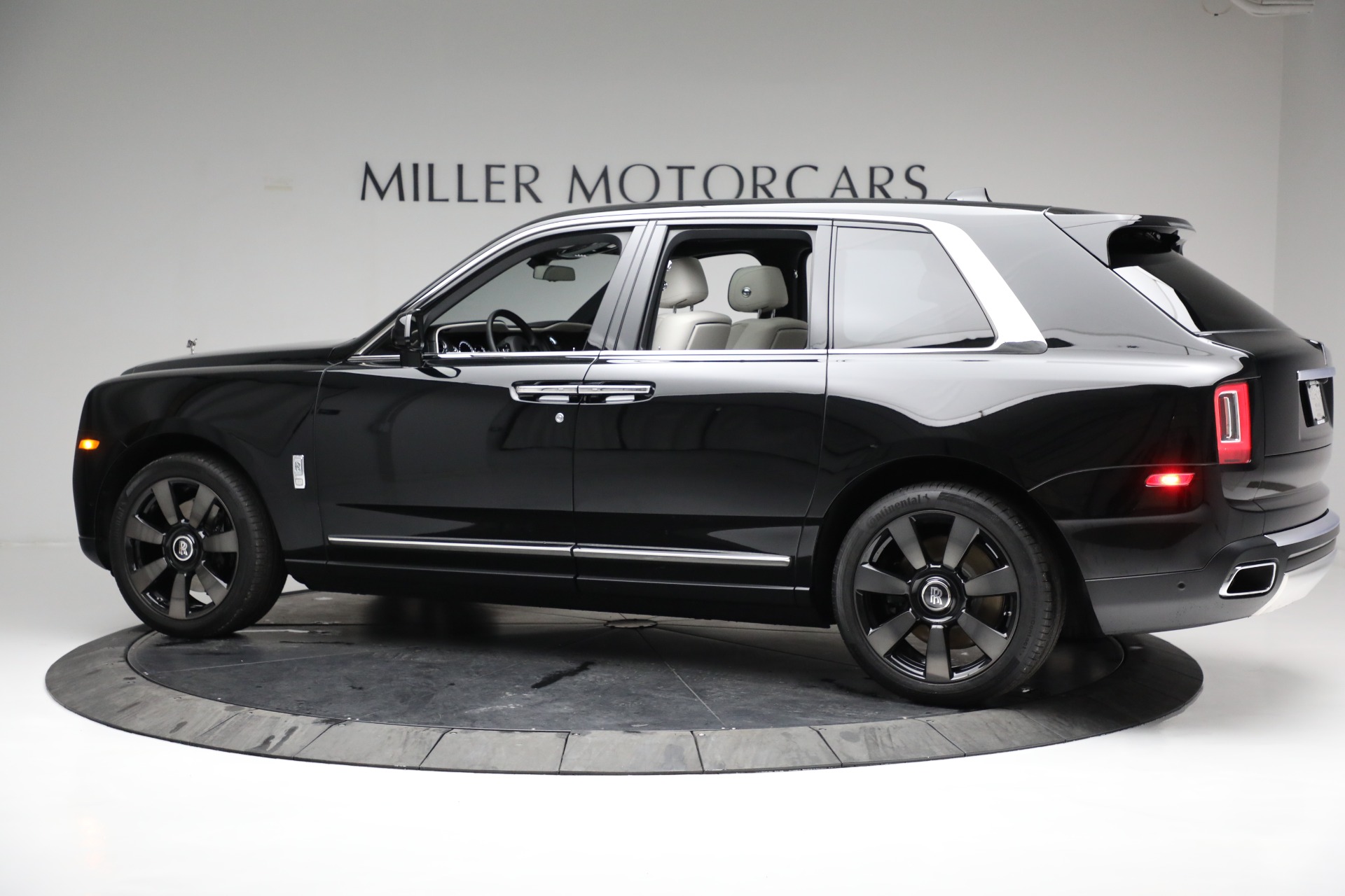 2020 Rolls-Royce Cullinan, 16/20