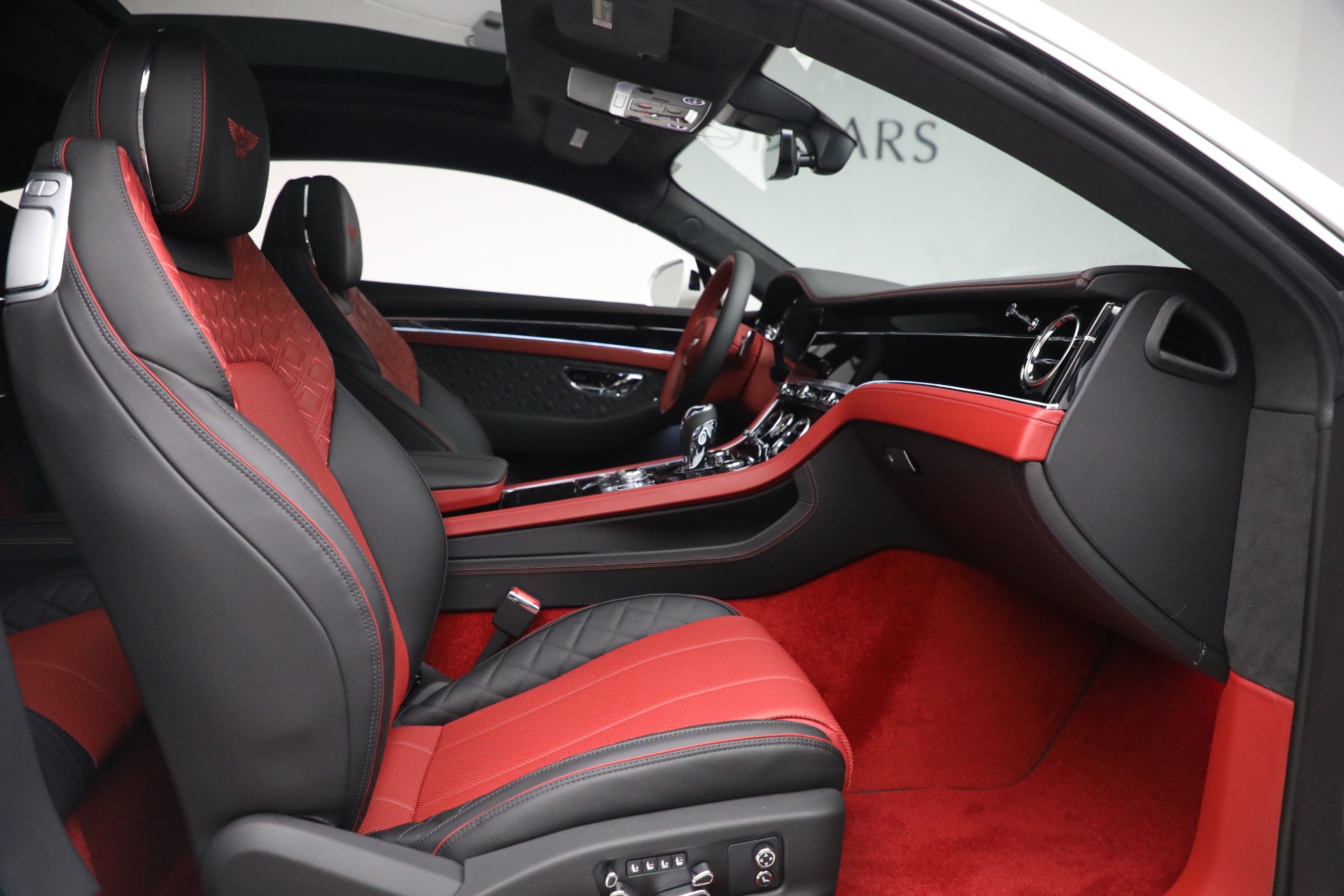 2022 Bentley Continental GT V8, 8/19