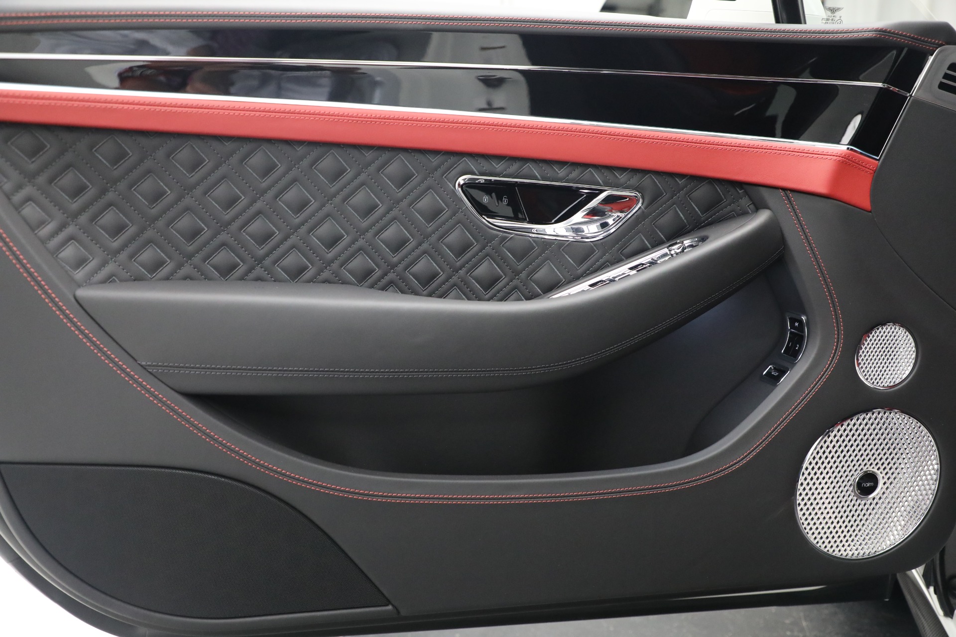 2022 Bentley Continental GT V8, 11/19