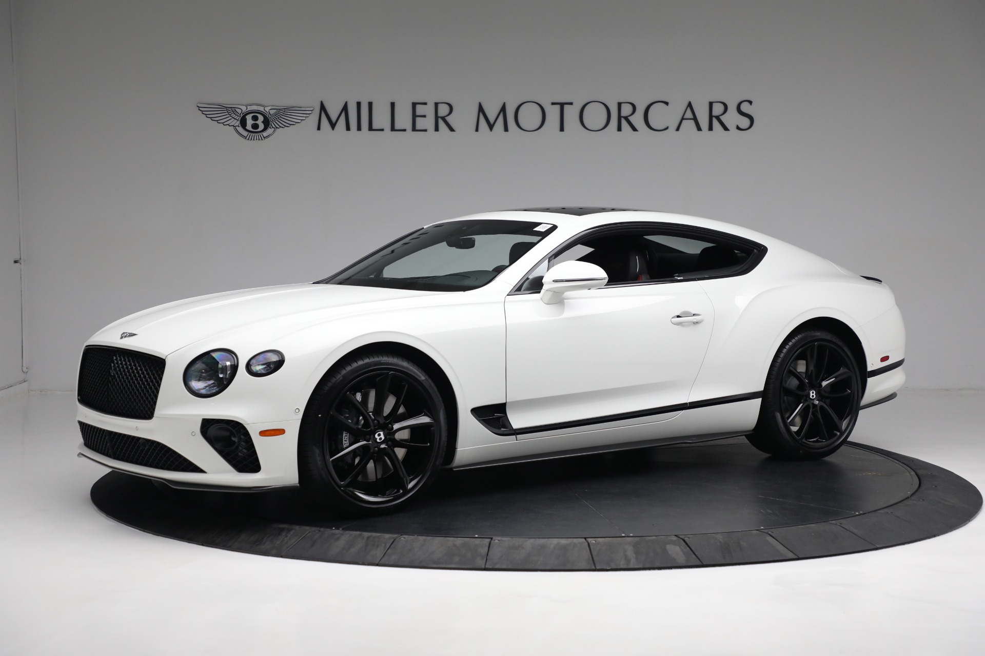 2022 Bentley Continental GT V8, 18/19