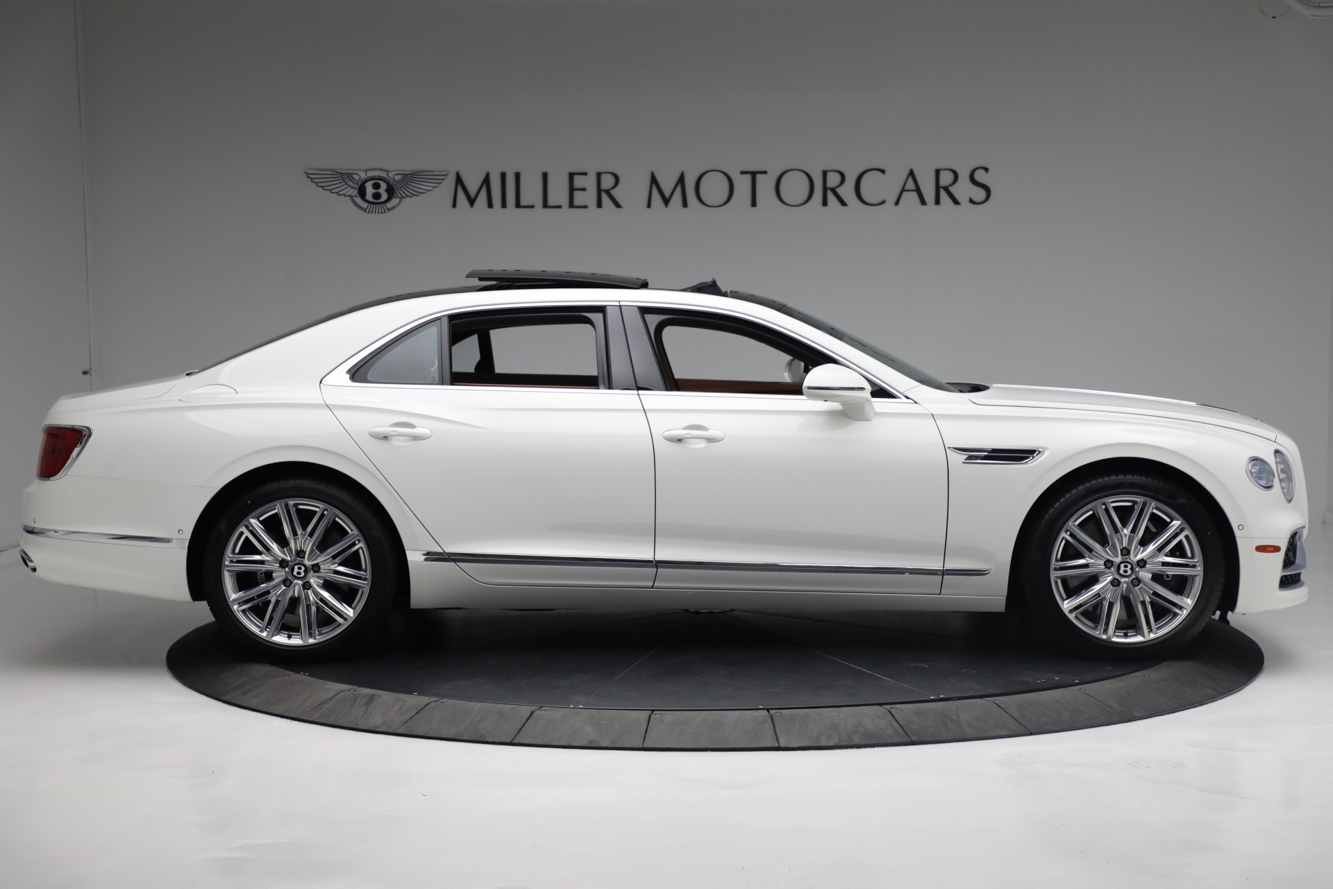 2021 Bentley Flying Spur V8, 16/20