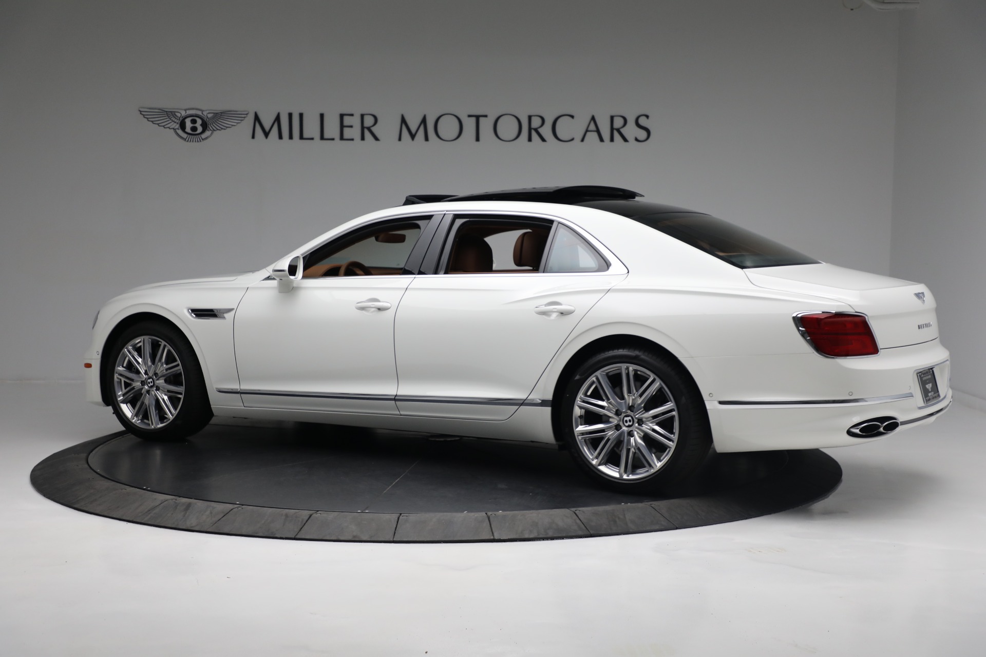 2021 Bentley Flying Spur V8, 18/20