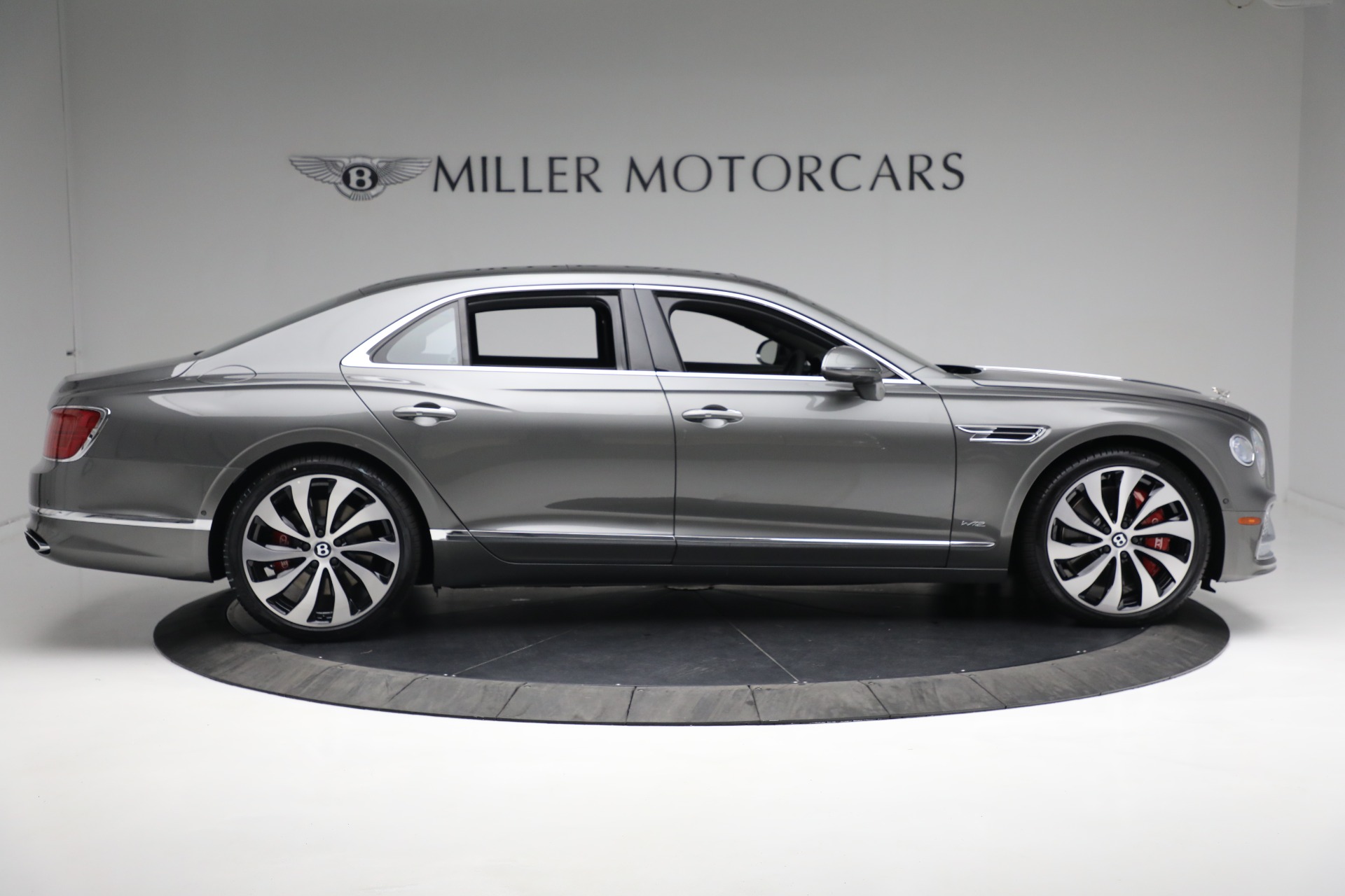 2022 Bentley Flying Spur W12, 16/20