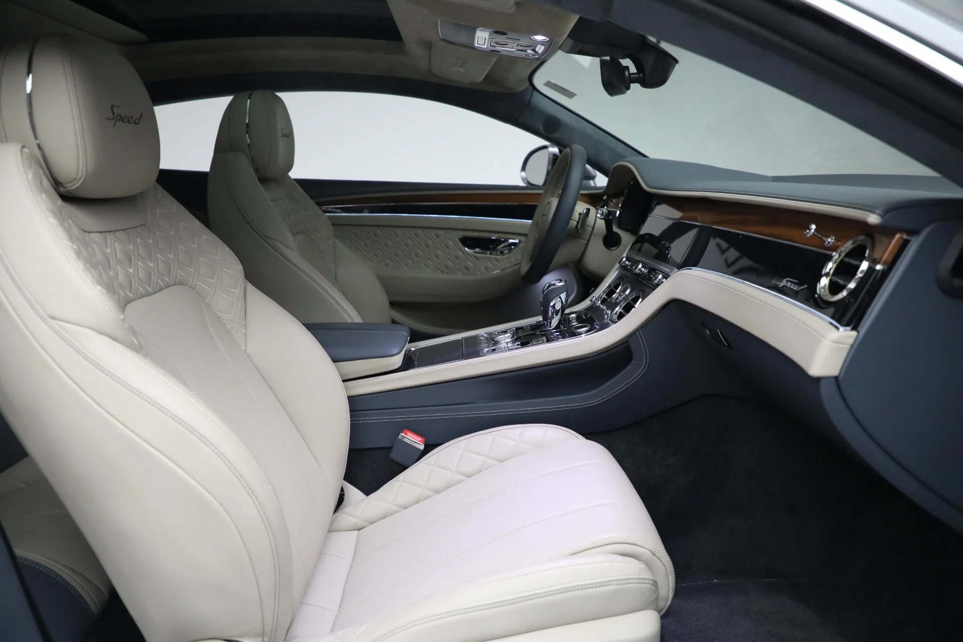 2022 Bentley Continental GT Speed interior, seats