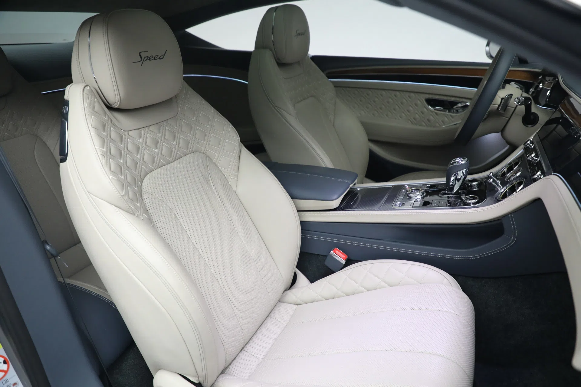 2022 Bentley Continental GT Speed interior, seats