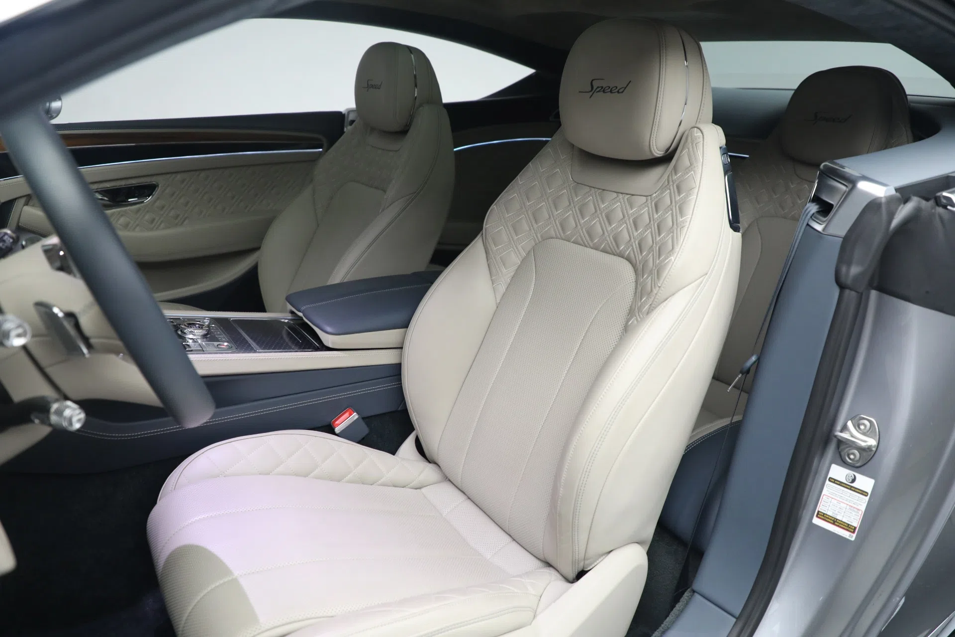 2022 Bentley Continental GT Speed interior, seats