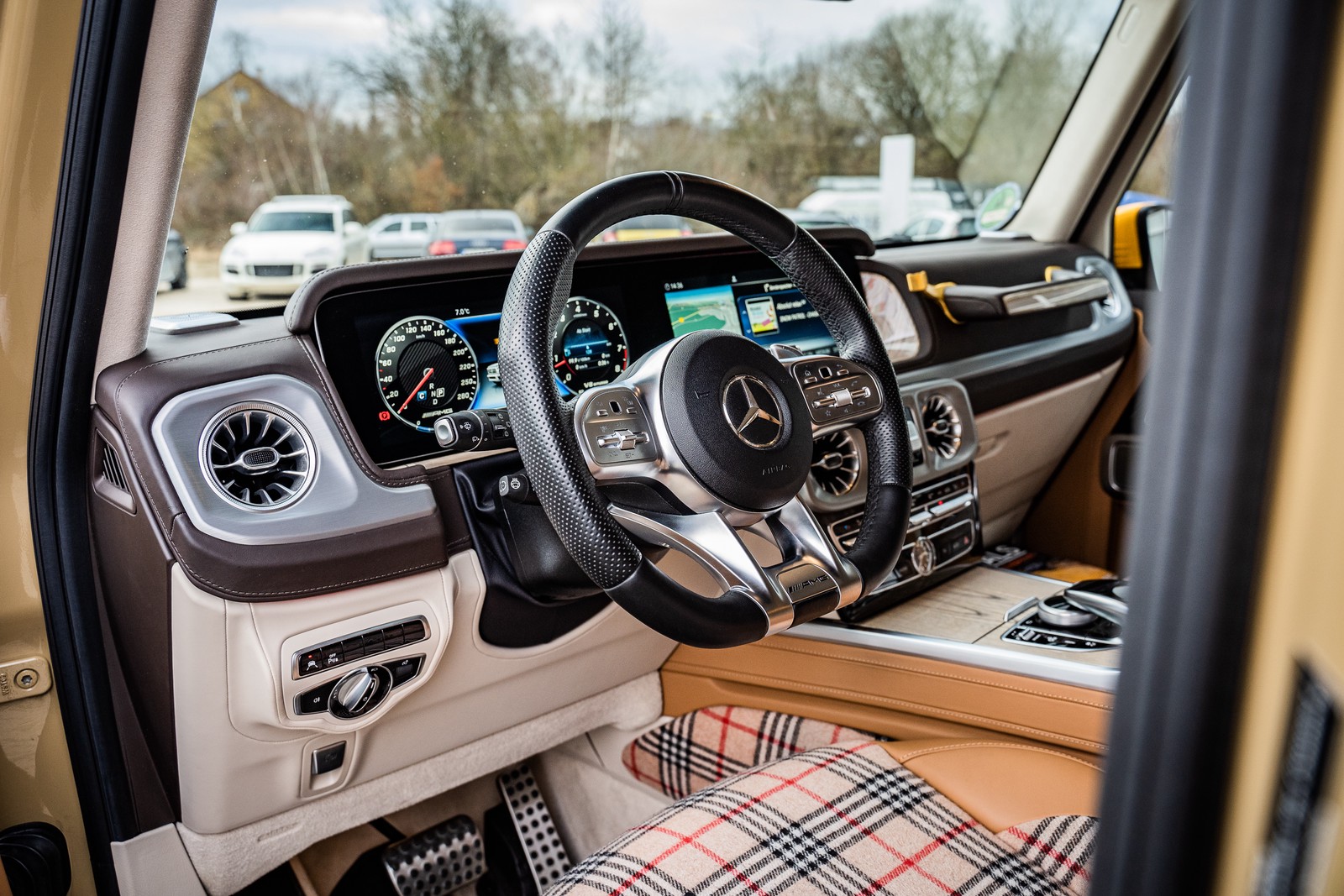 2019 Mercedes-Benz EXLUSIVE *LETECH 4X4* G63 PICKUP, 6/20