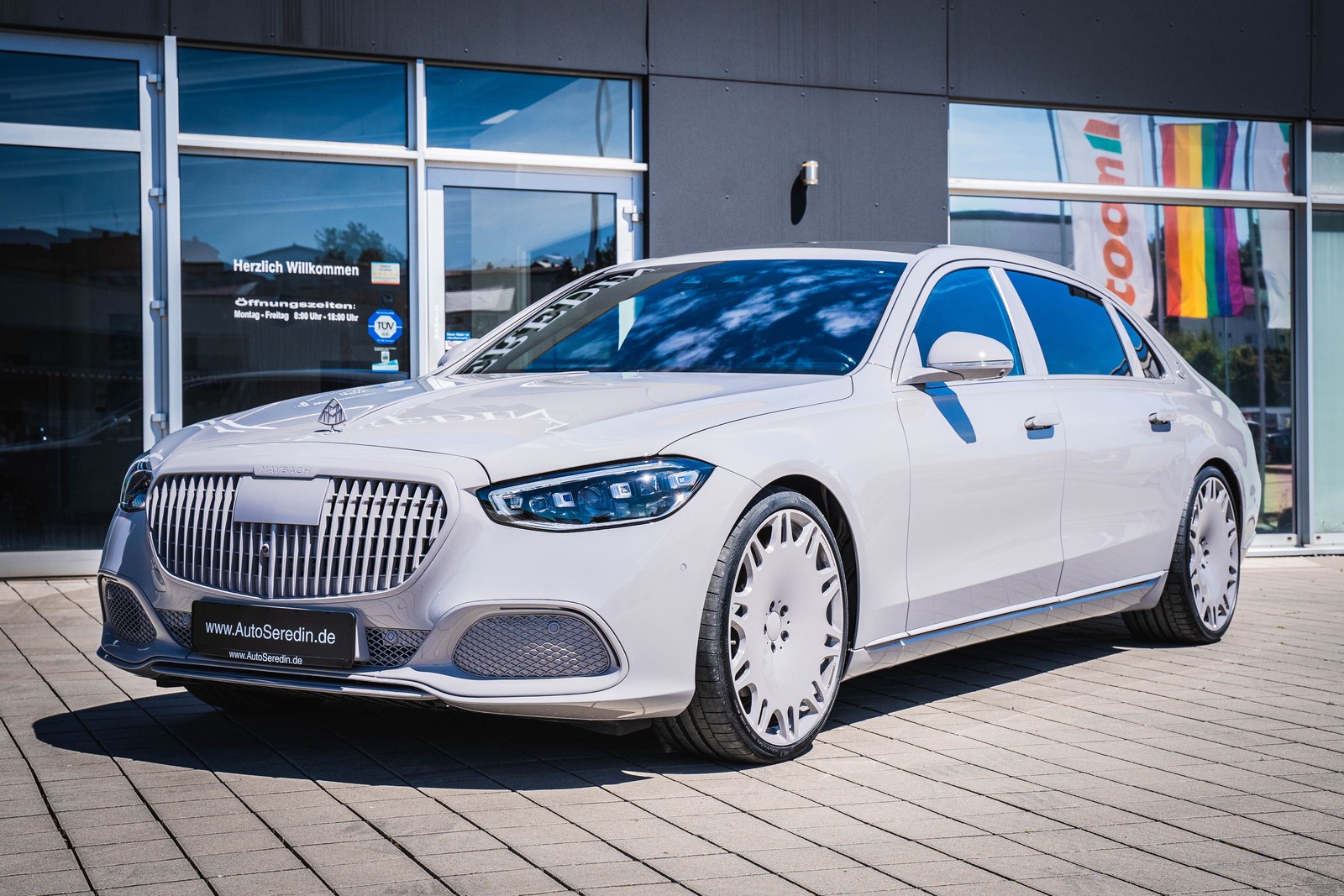2022 BRABUS S 580 Dessert Grey, 4/20