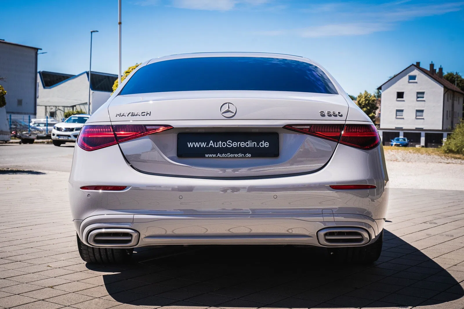2022 BRABUS S 580 Dessert Grey, rear three-quarter view