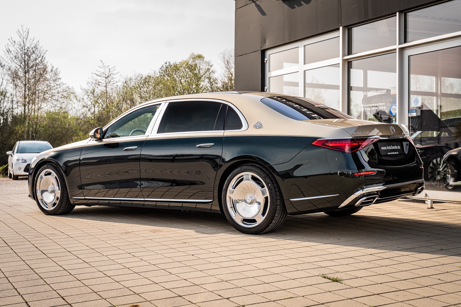 2022 Mercedes-Maybach S580, 2/20