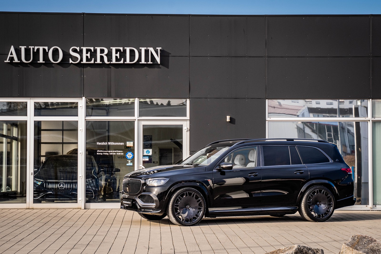 2022 BRABUS GLS 900, 2/16
