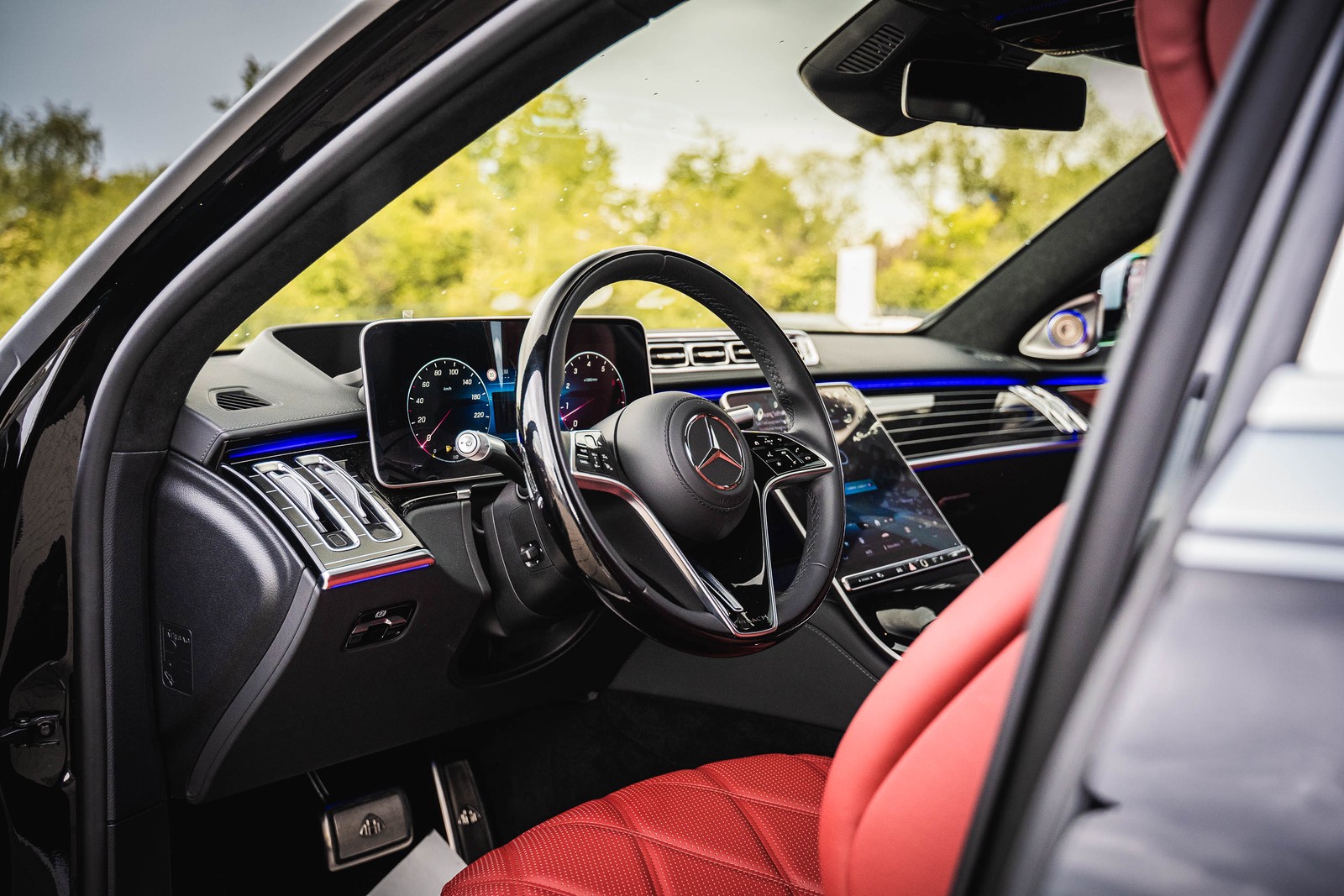 2022 Mercedes-Maybach S 680 by Hofele Design Germany, 9/17