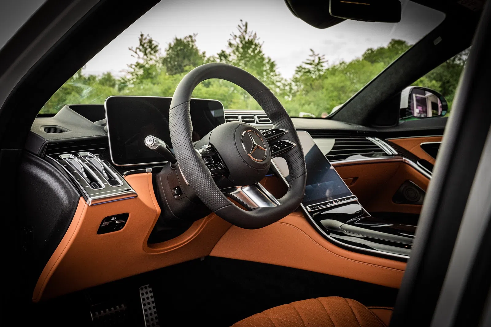 2022 BRABUS B50 interior, dashboard