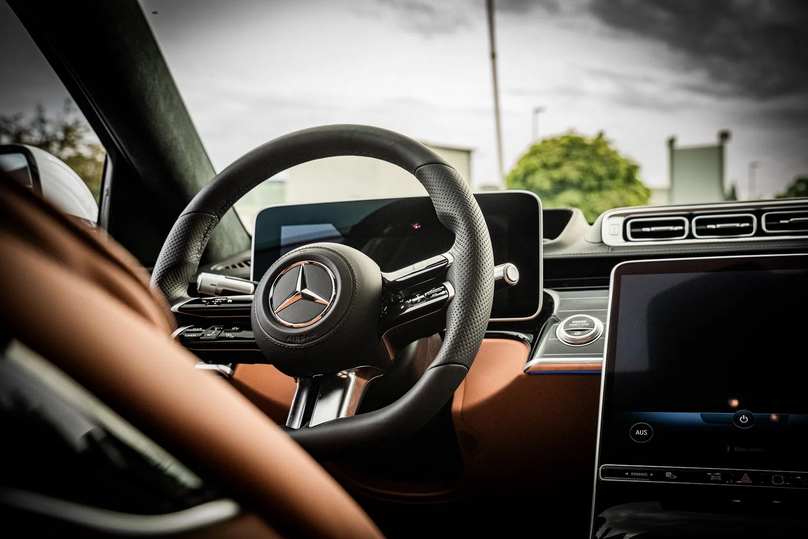 2022 BRABUS B50 interior