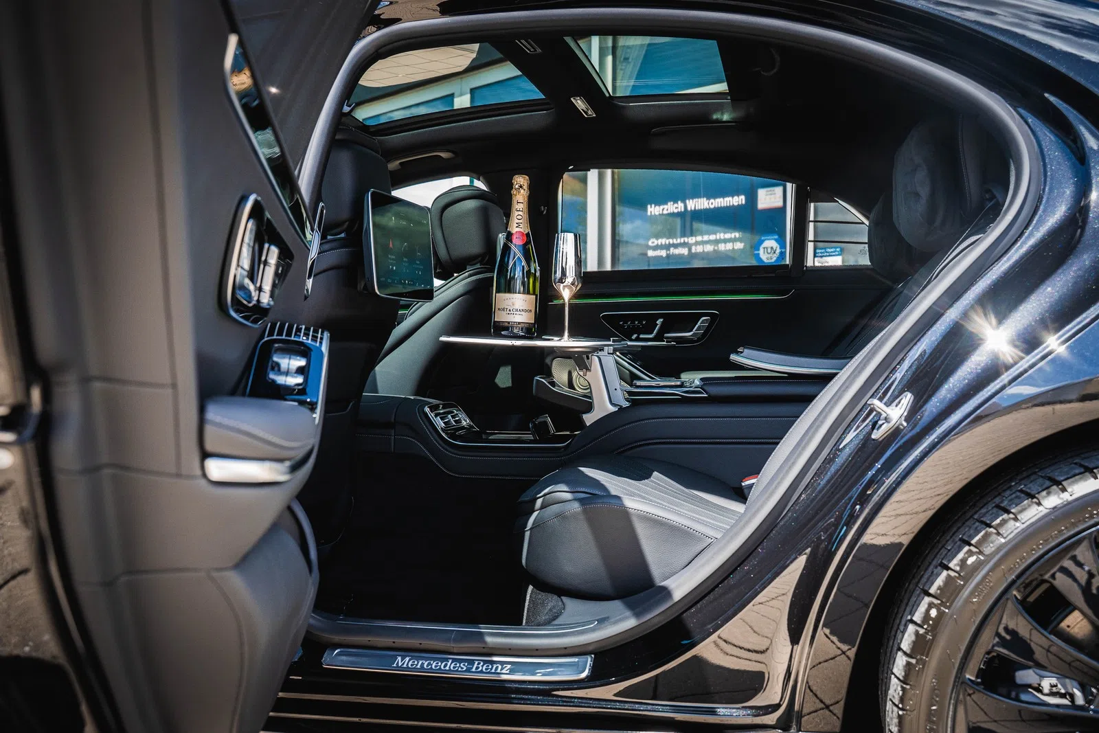 2022 Mercedes-Benz S500 4M LONG by HOFELE Design Germany interior
